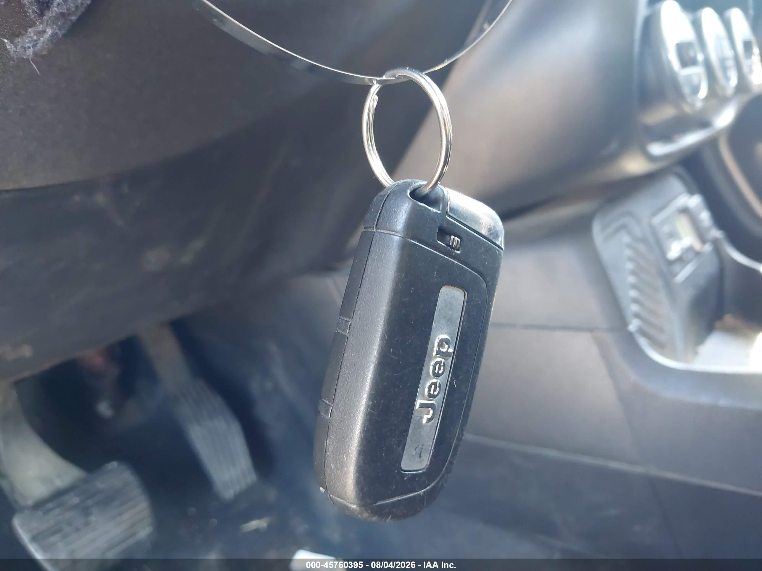 2015 Jeep Renegade Latitude Blue vin: ZACCJABT4FPB86409