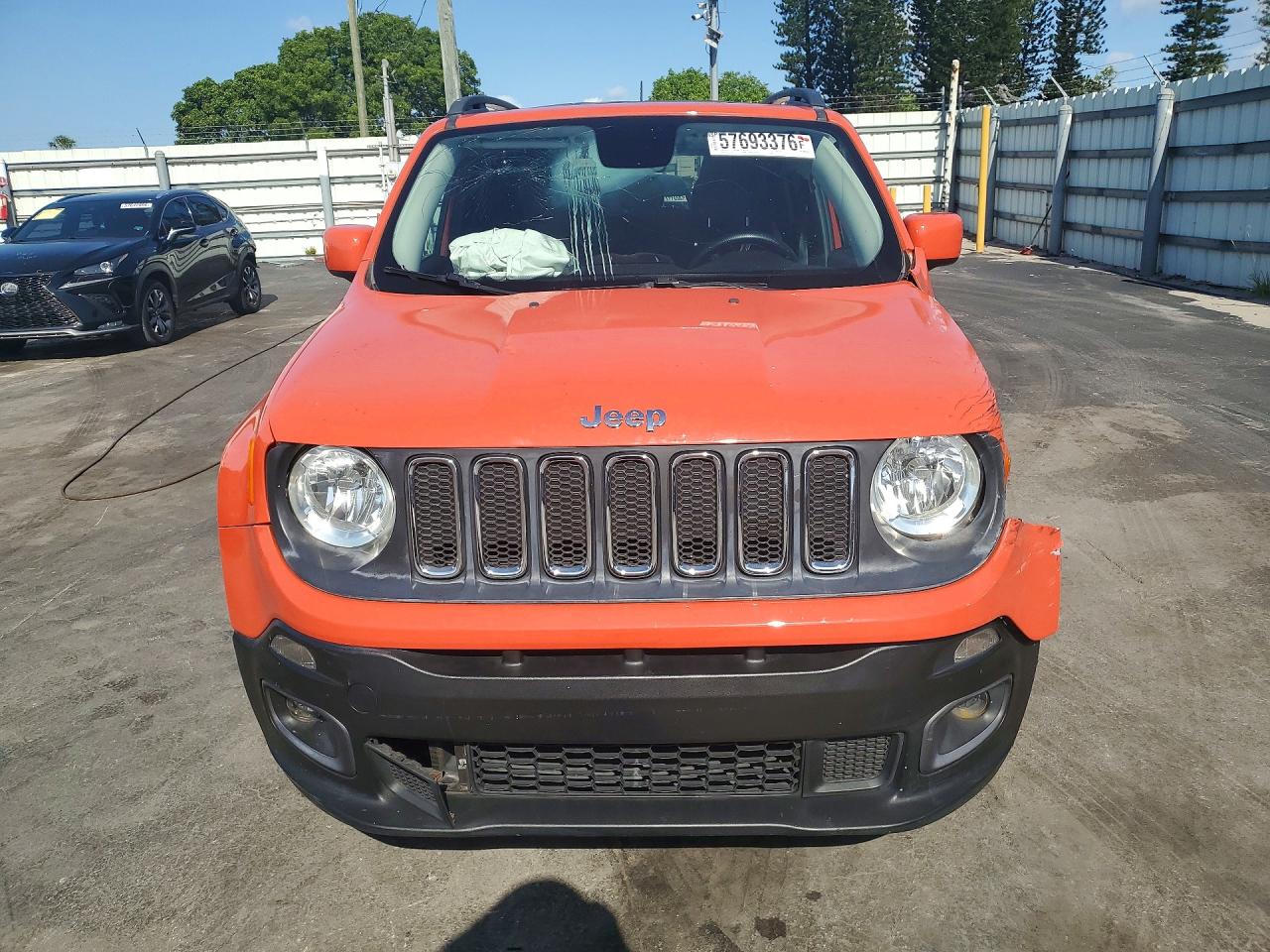 2015 Jeep Renegade Latitude Orange vin: ZACCJABT4FPB89701