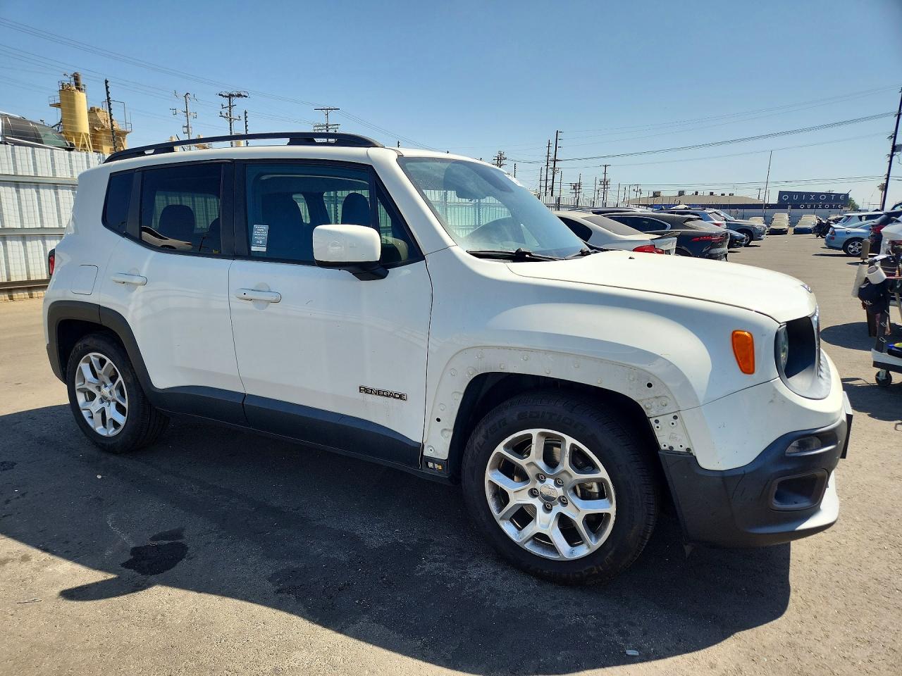 2015 Jeep Renegade Latitude Белый vin: ZACCJABT4FPC07243