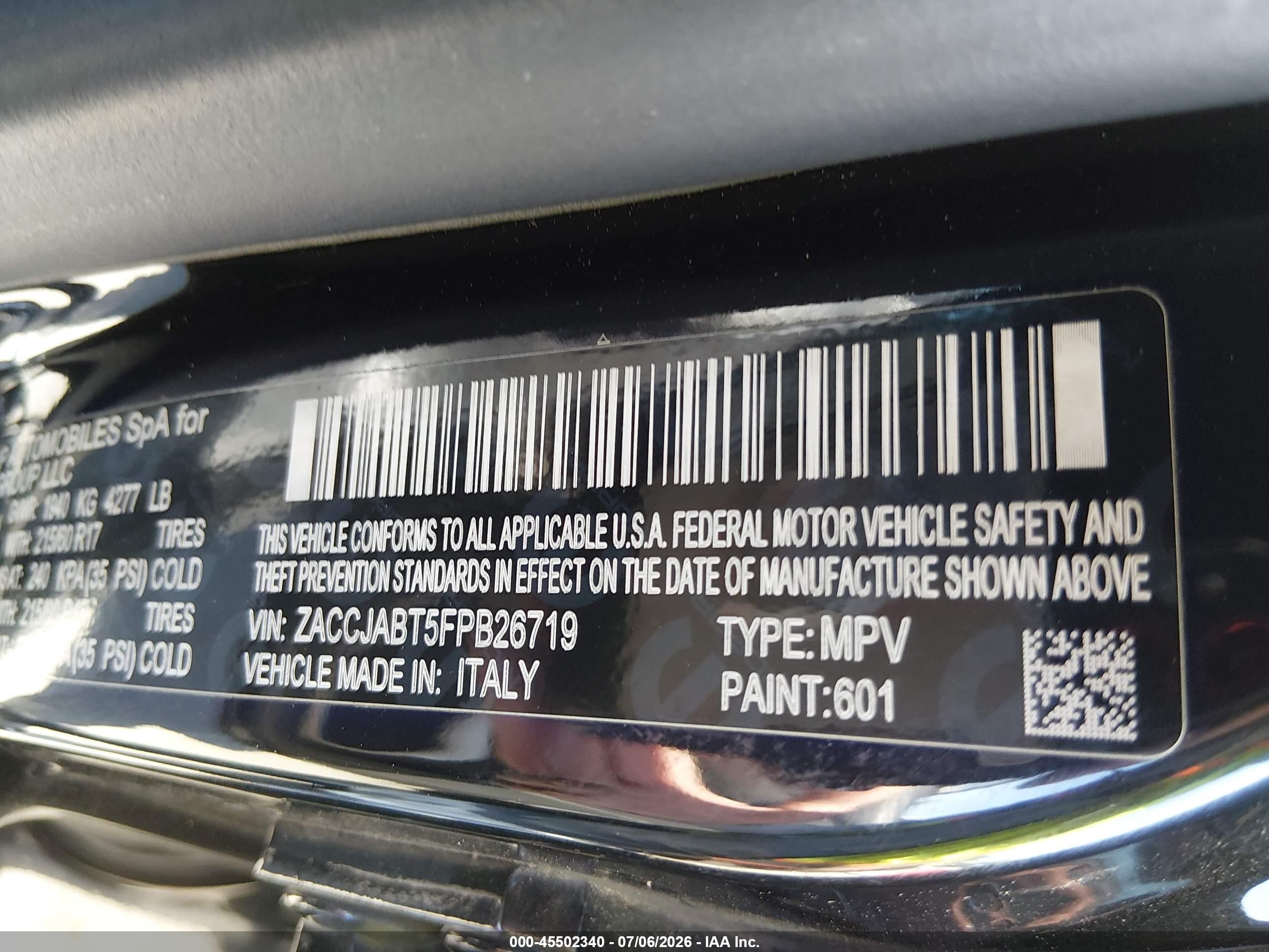 2015 Jeep Renegade Latitude Black vin: ZACCJABT5FPB26719
