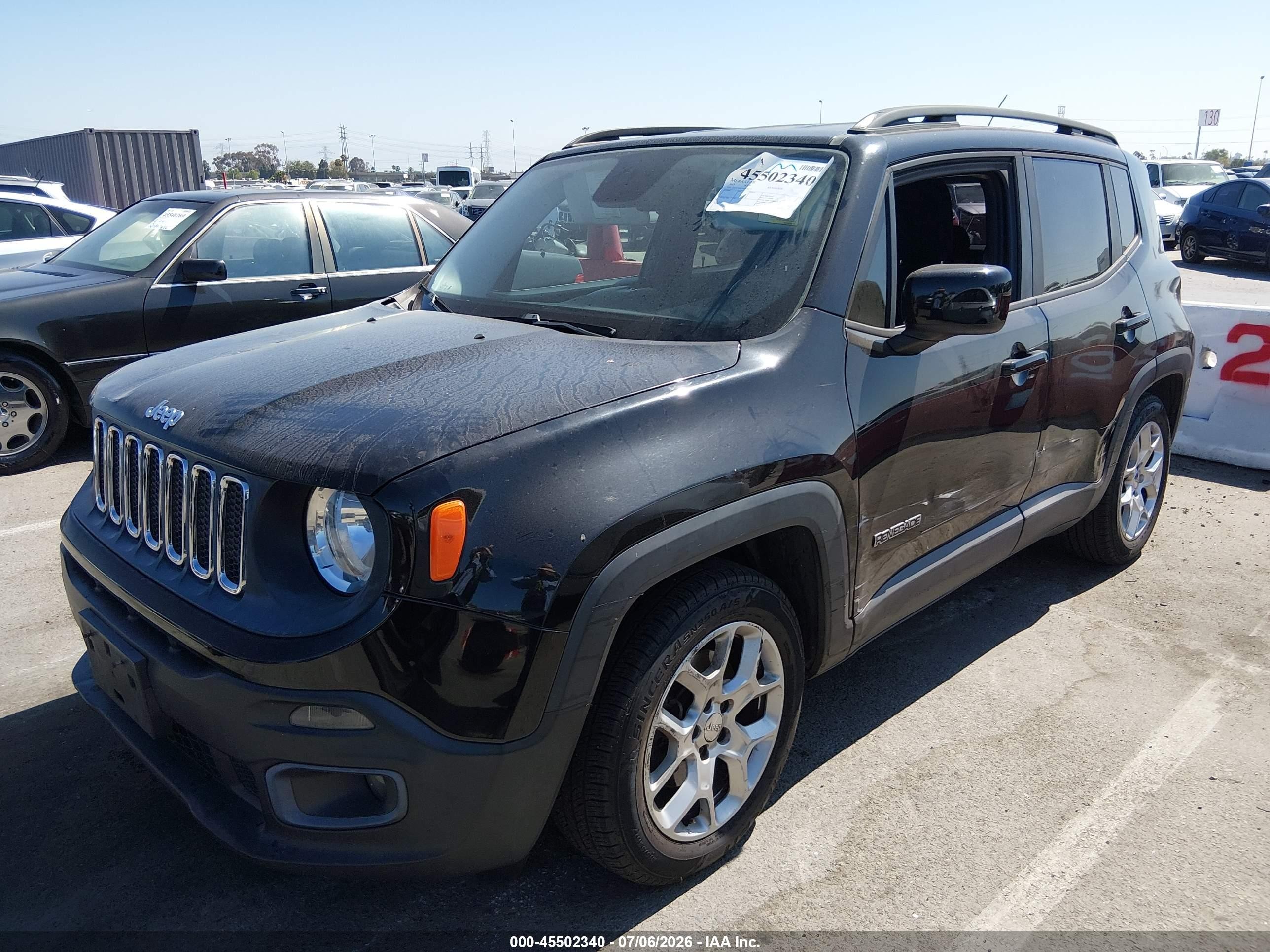 2015 Jeep Renegade Latitude Black vin: ZACCJABT5FPB26719