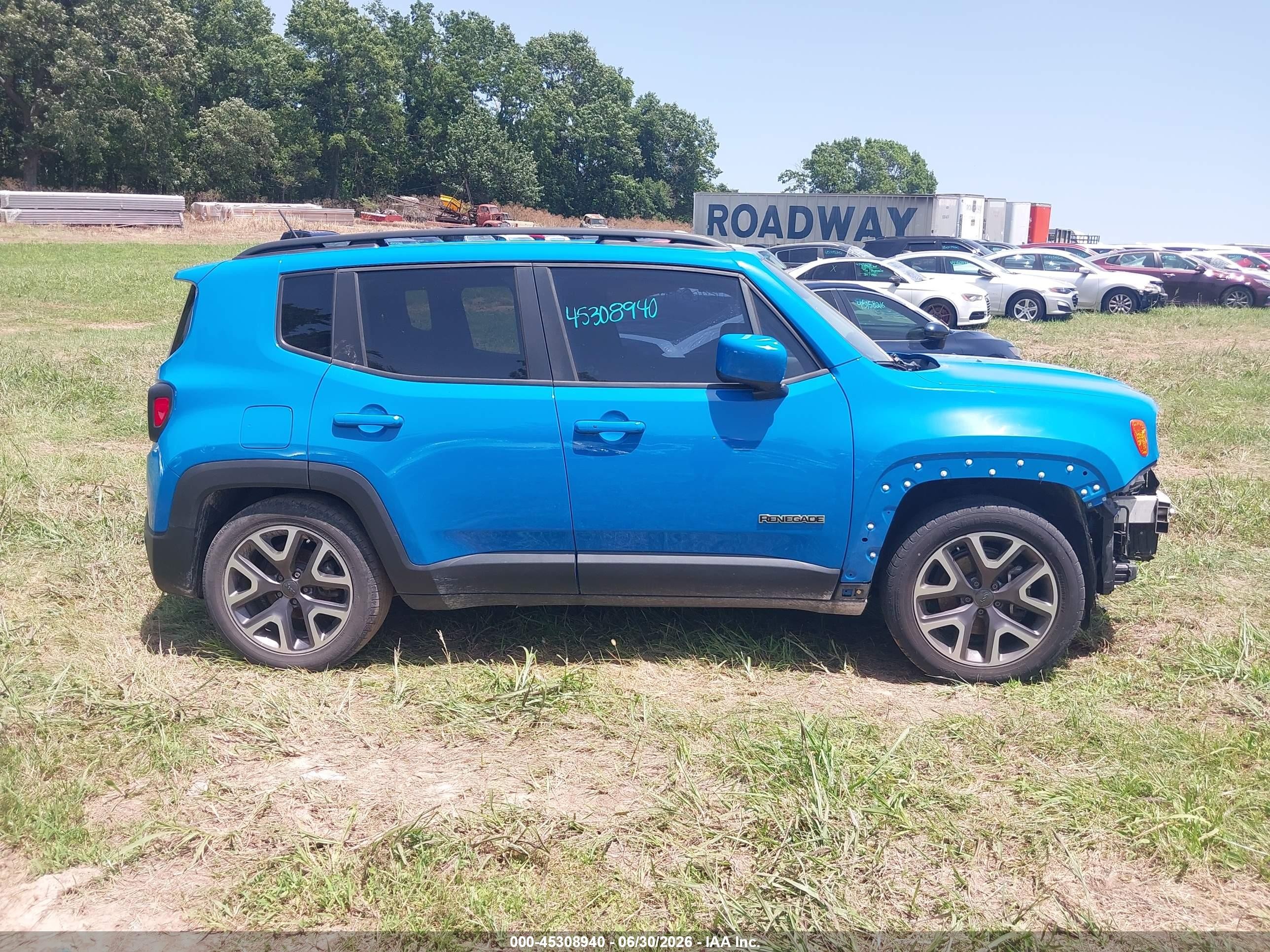 2015 Jeep Renegade Latitude Blue vin: ZACCJABT5FPB88590