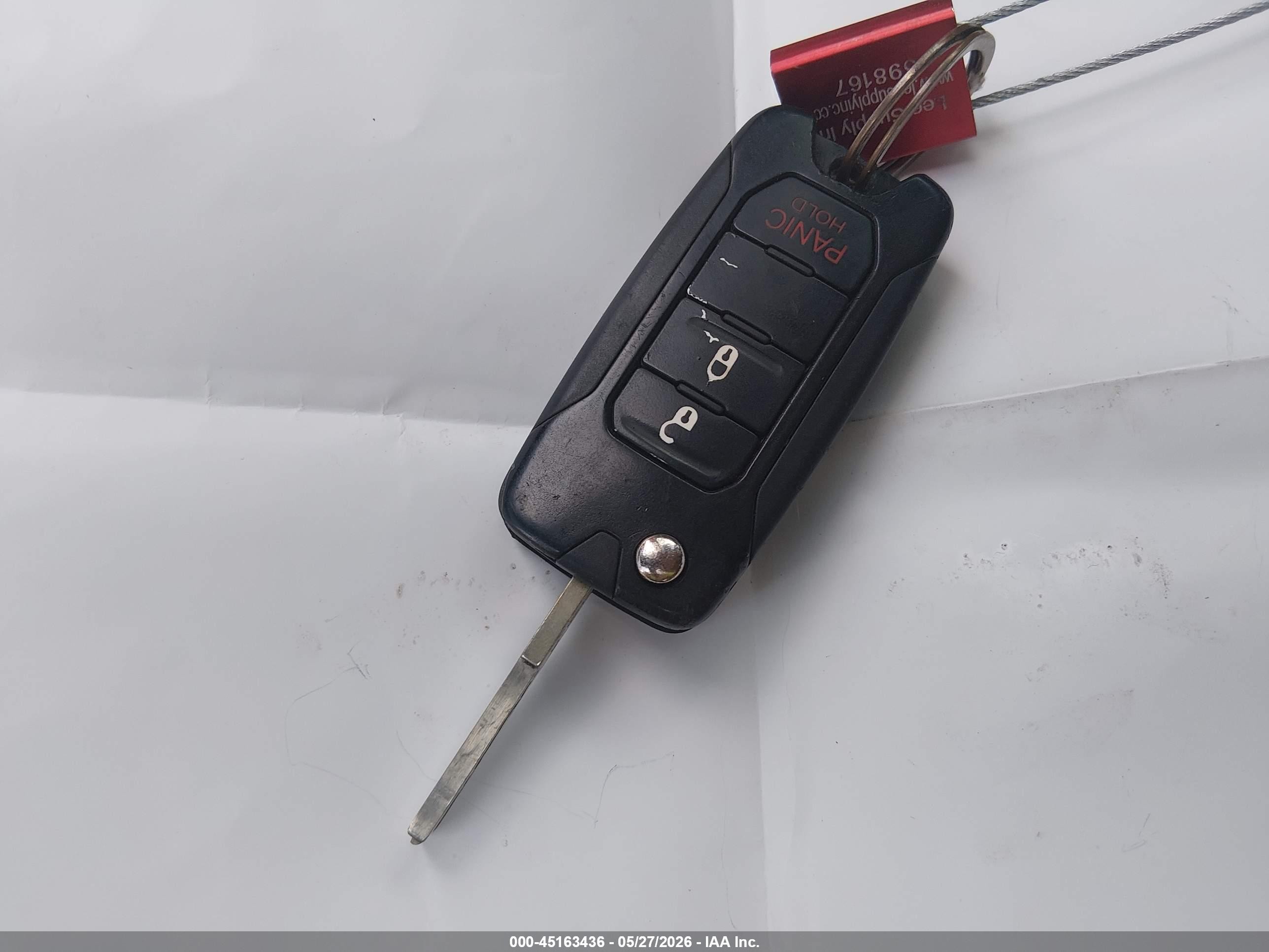 2015 Jeep Renegade Latitude Orange vin: ZACCJABT5FPB94213