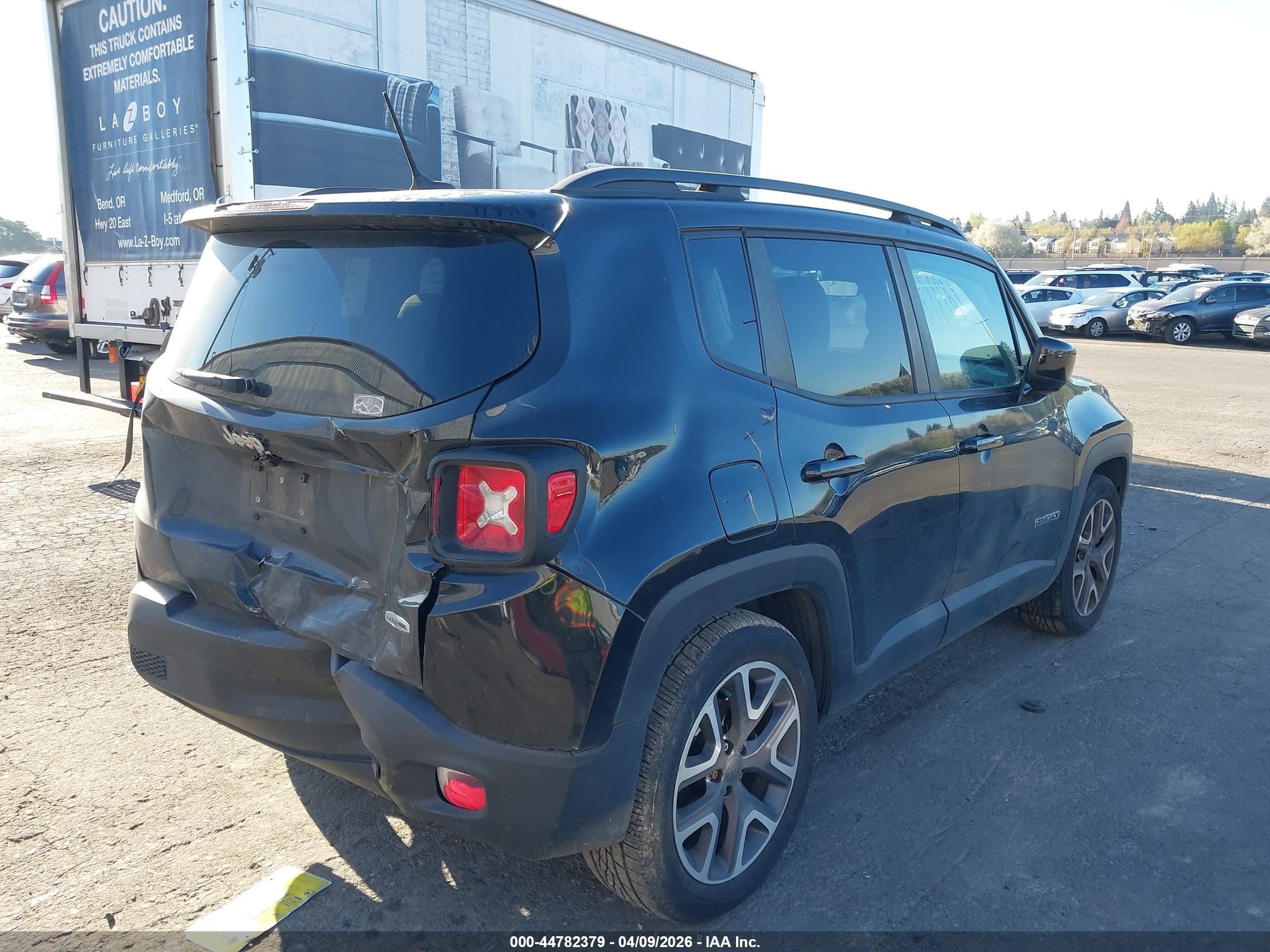 2015 Jeep Renegade Latitude Black vin: ZACCJABT5FPB98665