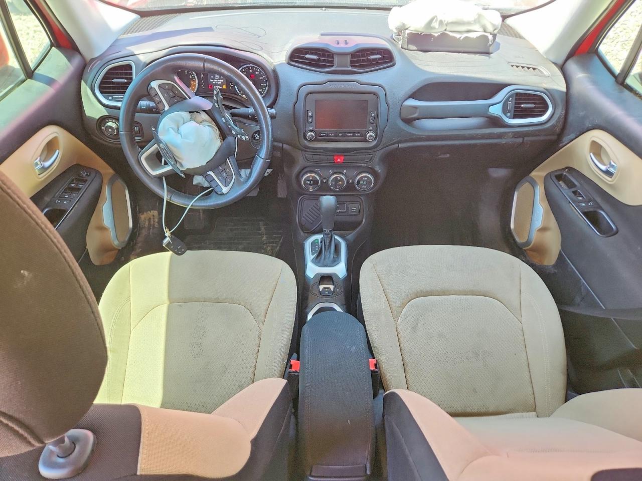 2015 Jeep Renegade Latitude Red vin: ZACCJABT5FPC28019