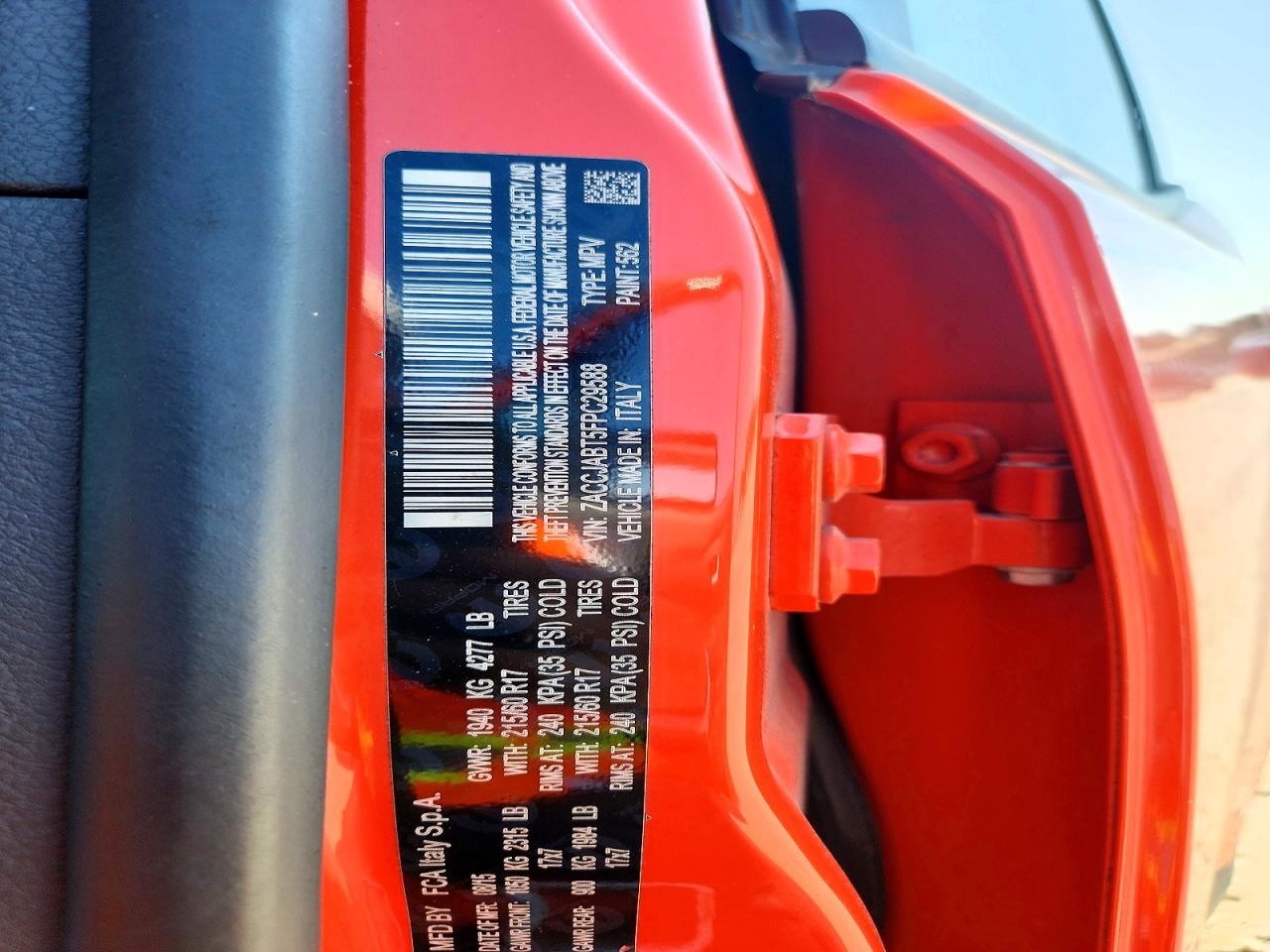 2015 Jeep Renegade Latitude Оранжевый vin: ZACCJABT5FPC29588