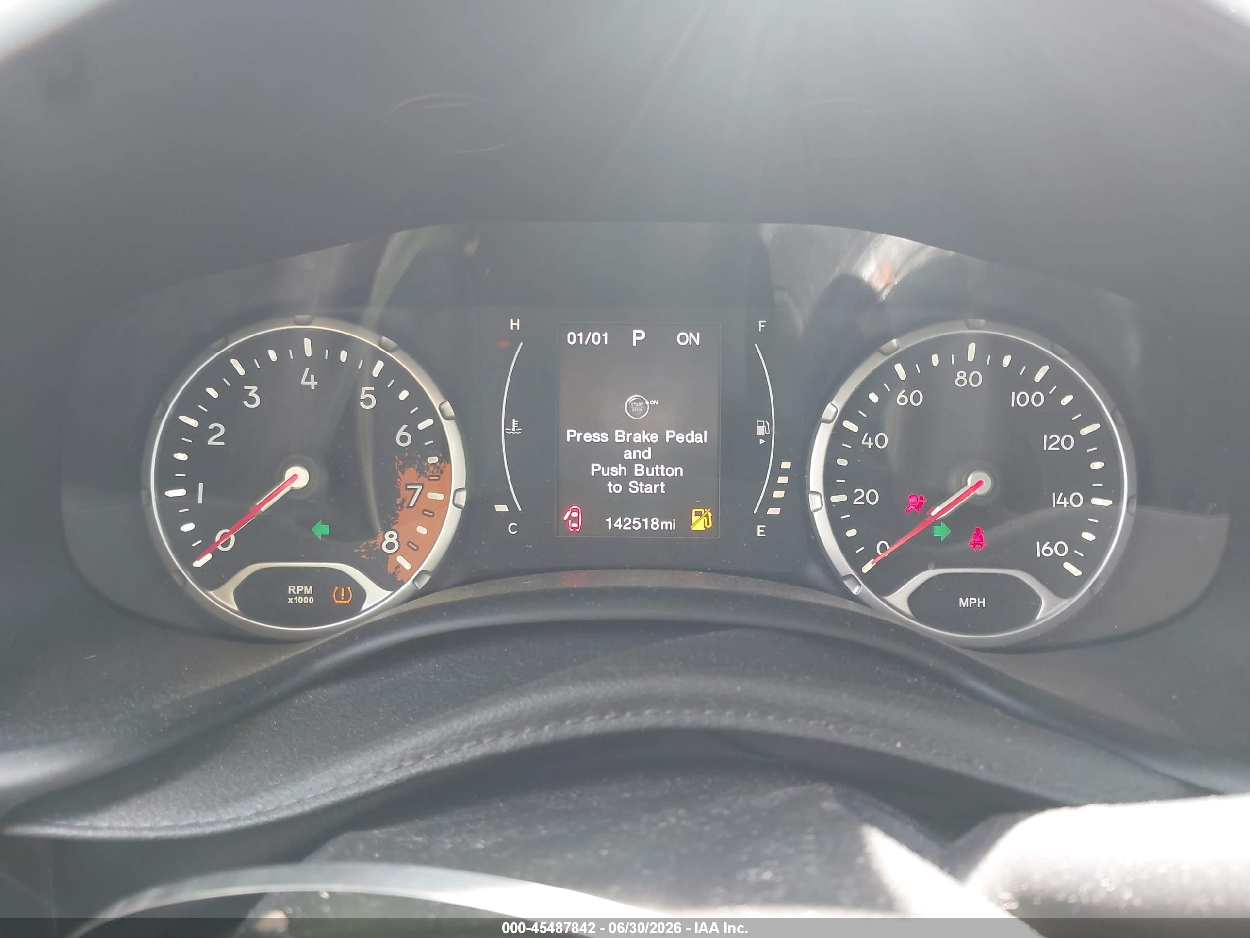 2015 Jeep Renegade Latitude Красный vin: ZACCJABT6FPB23148
