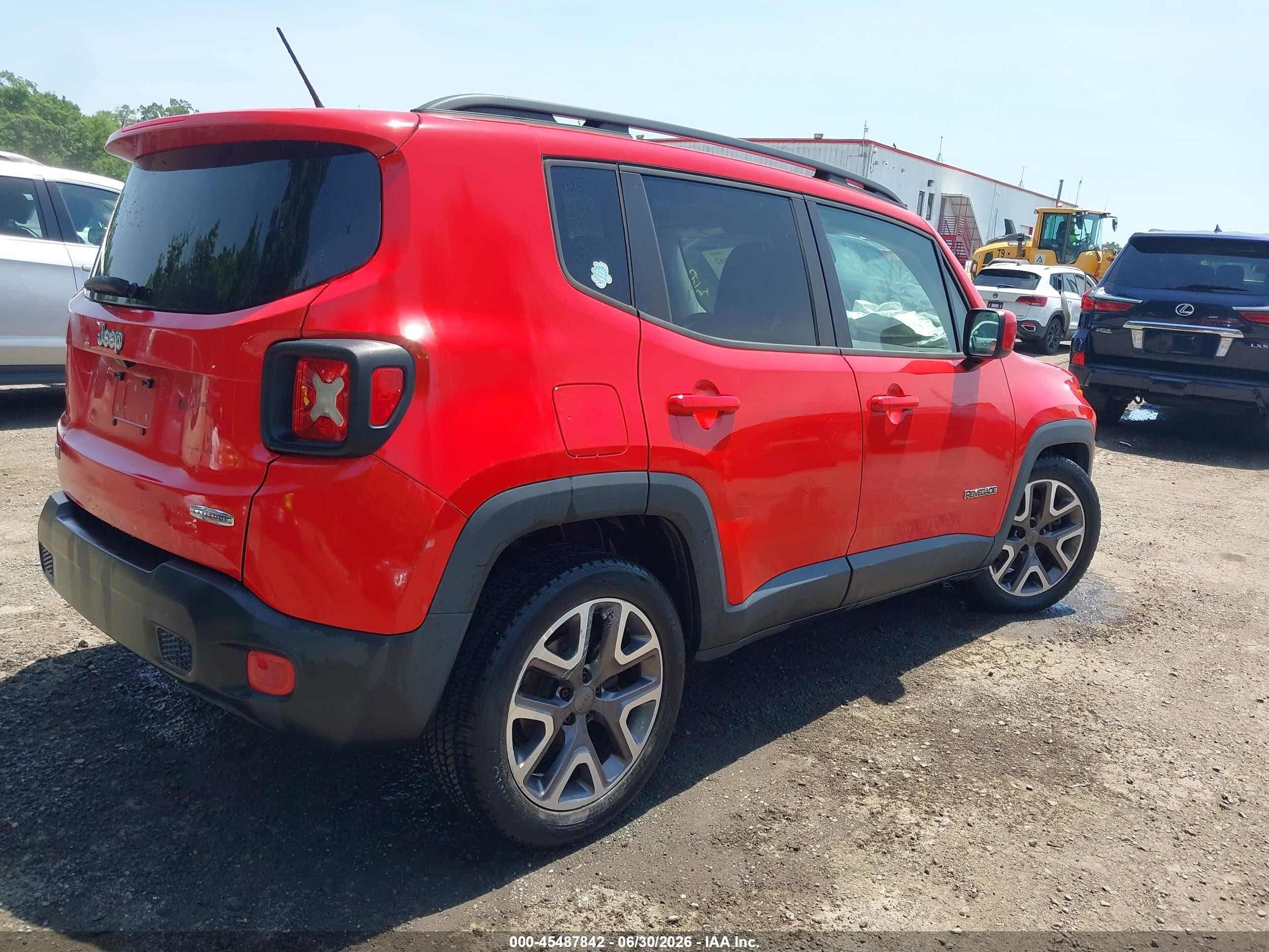 2015 Jeep Renegade Latitude Красный vin: ZACCJABT6FPB23148