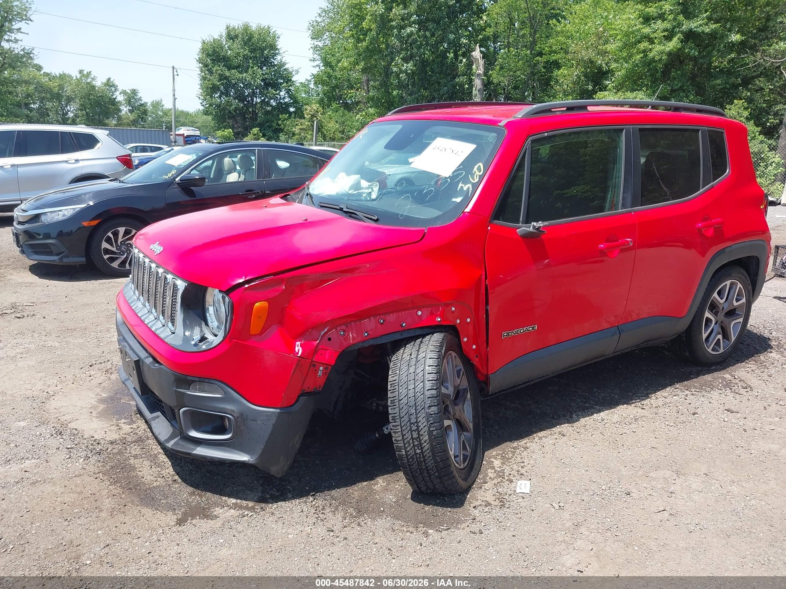 2015 Jeep Renegade Latitude Красный vin: ZACCJABT6FPB23148