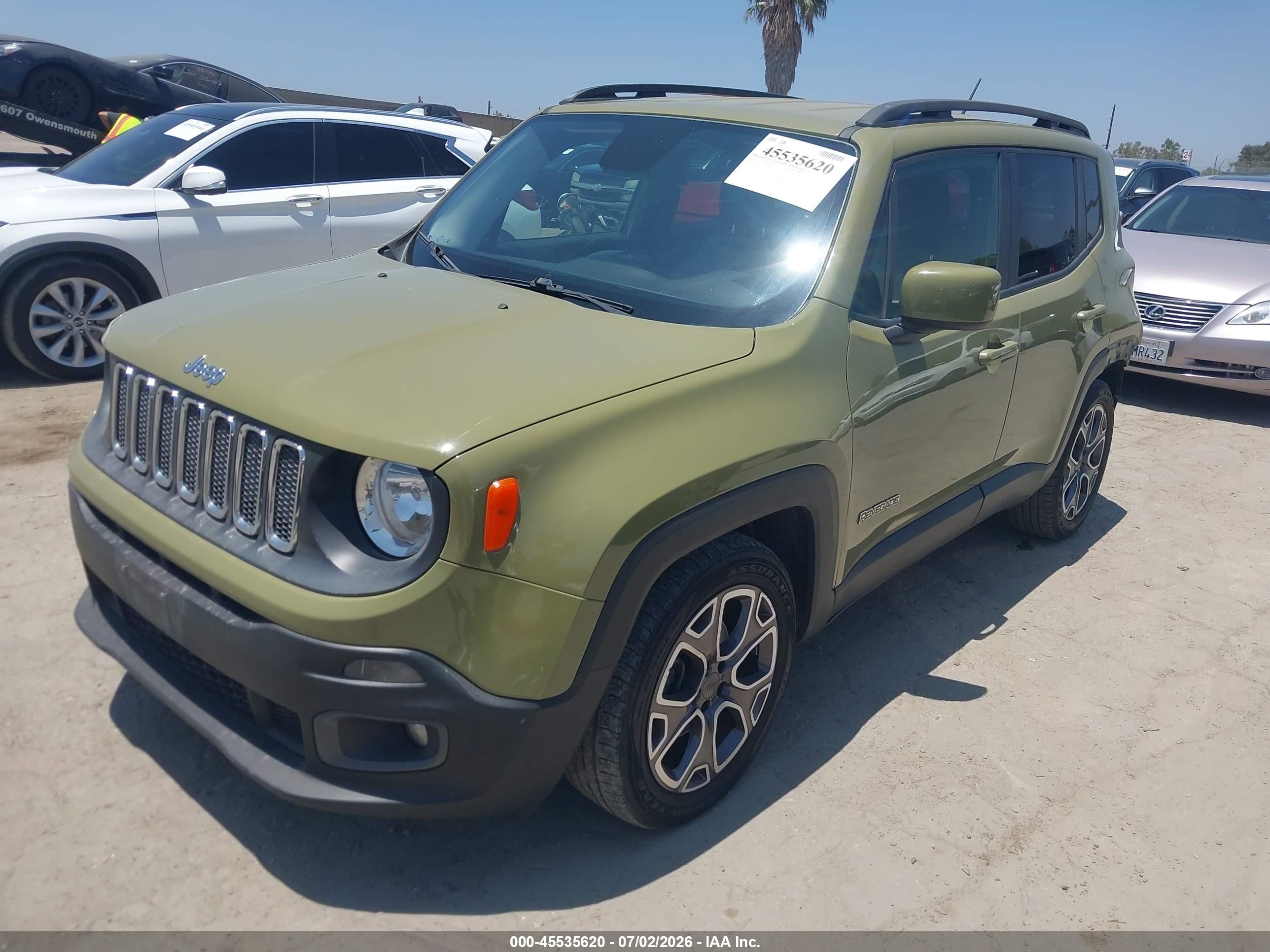 2015 Jeep Renegade Latitude Green vin: ZACCJABT6FPB37874