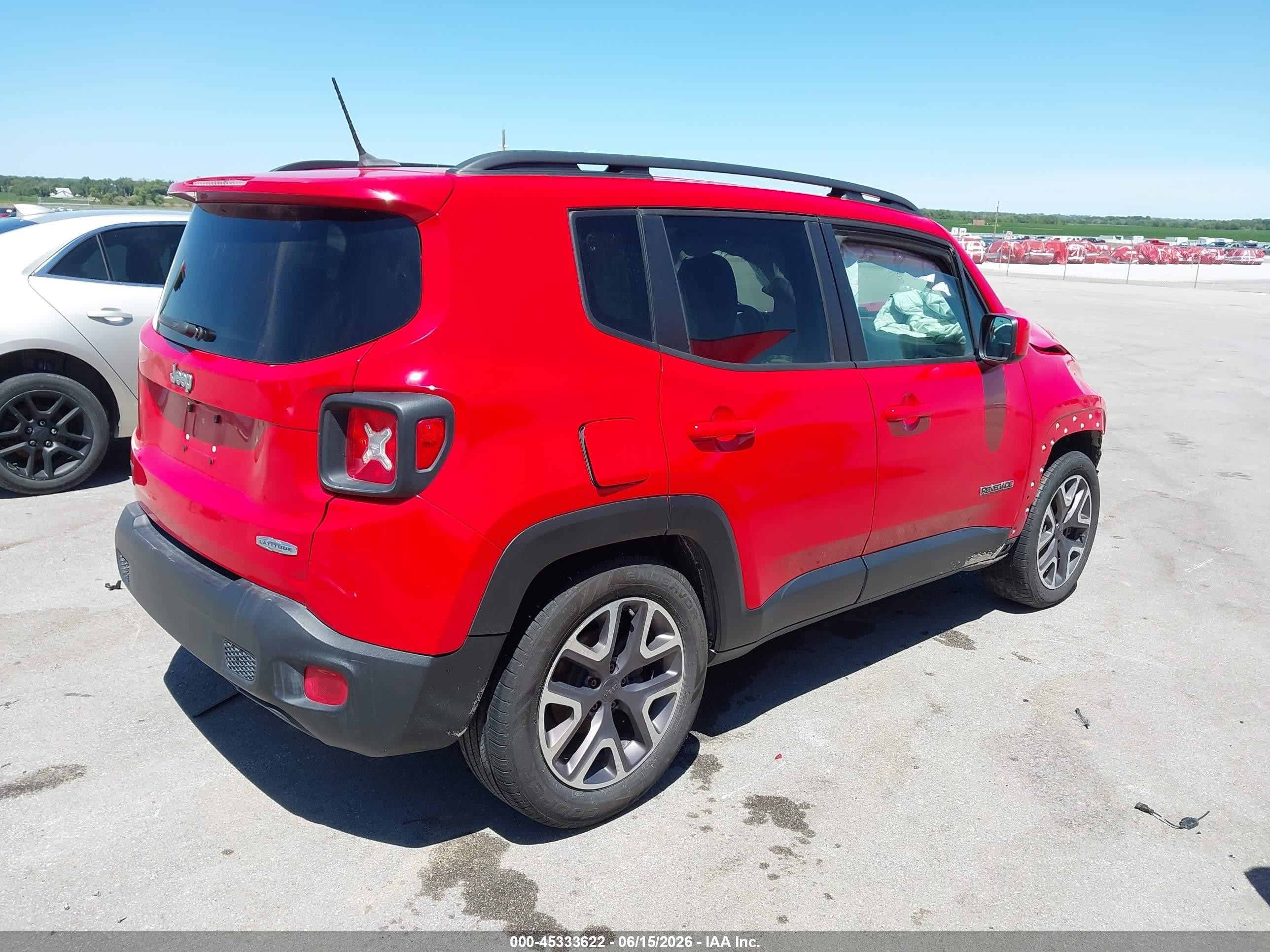 2015 Jeep Renegade Latitude Red vin: ZACCJABT7FPC01100