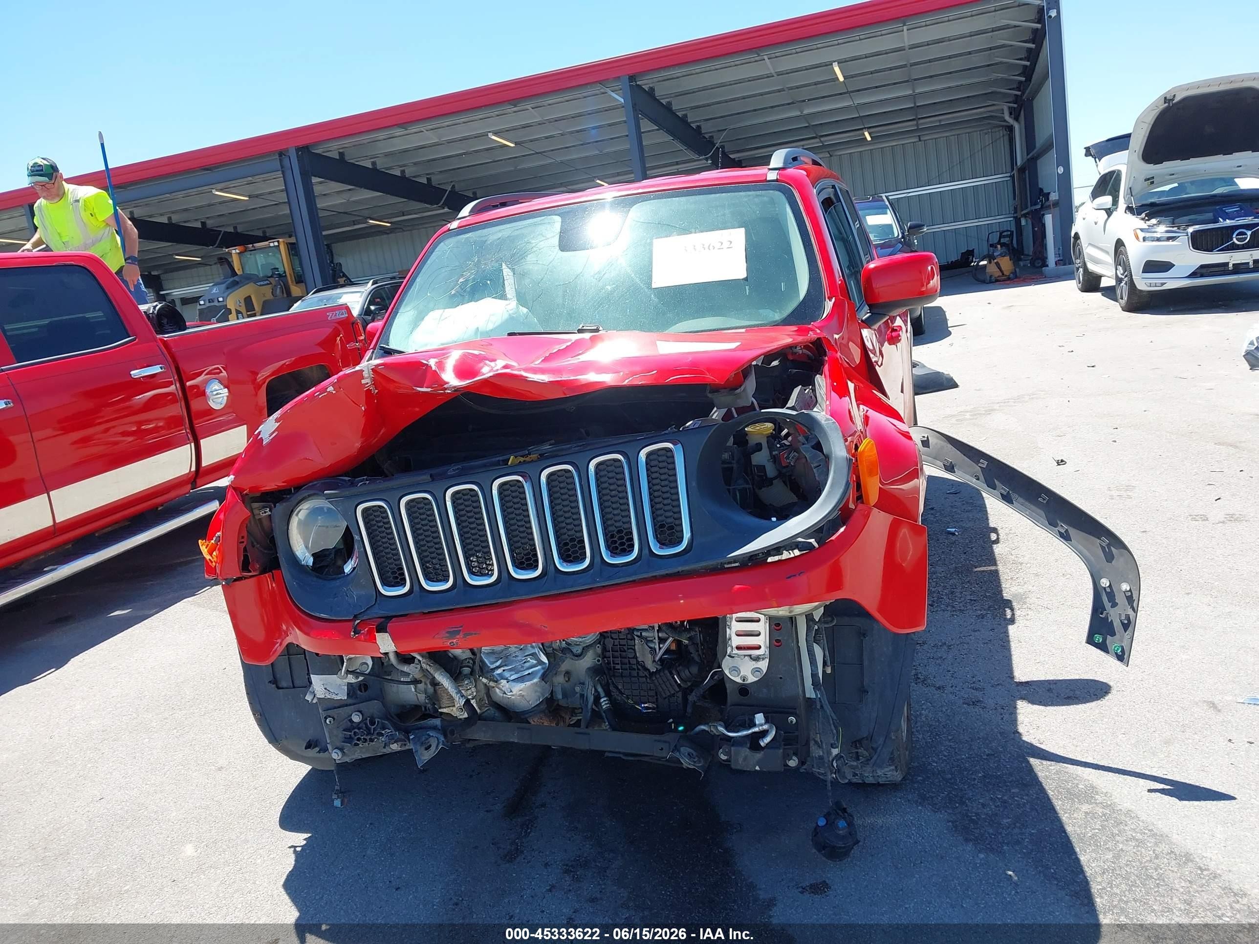 2015 Jeep Renegade Latitude Red vin: ZACCJABT7FPC01100