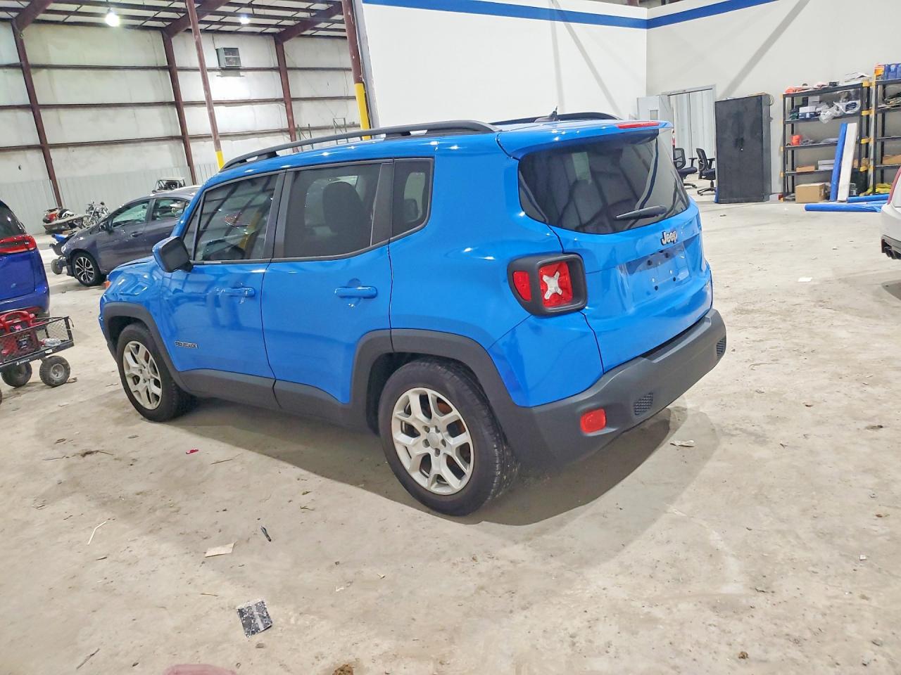 2015 Jeep Renegade Latitude Blue vin: ZACCJABT7FPC14171
