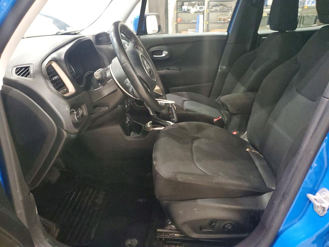 2015 Jeep Renegade Latitude Blue vin: ZACCJABT7FPC14171