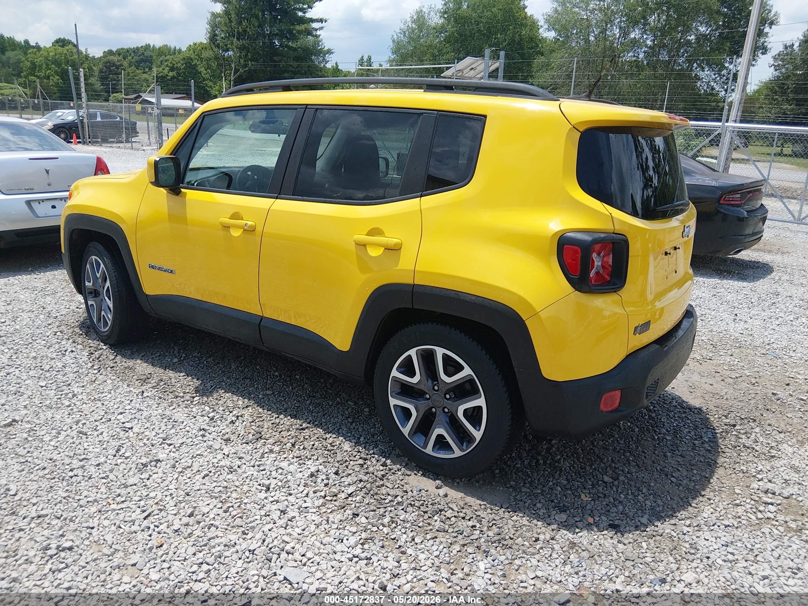 2015 Jeep Renegade Latitude Yellow vin: ZACCJABT8FPC01042