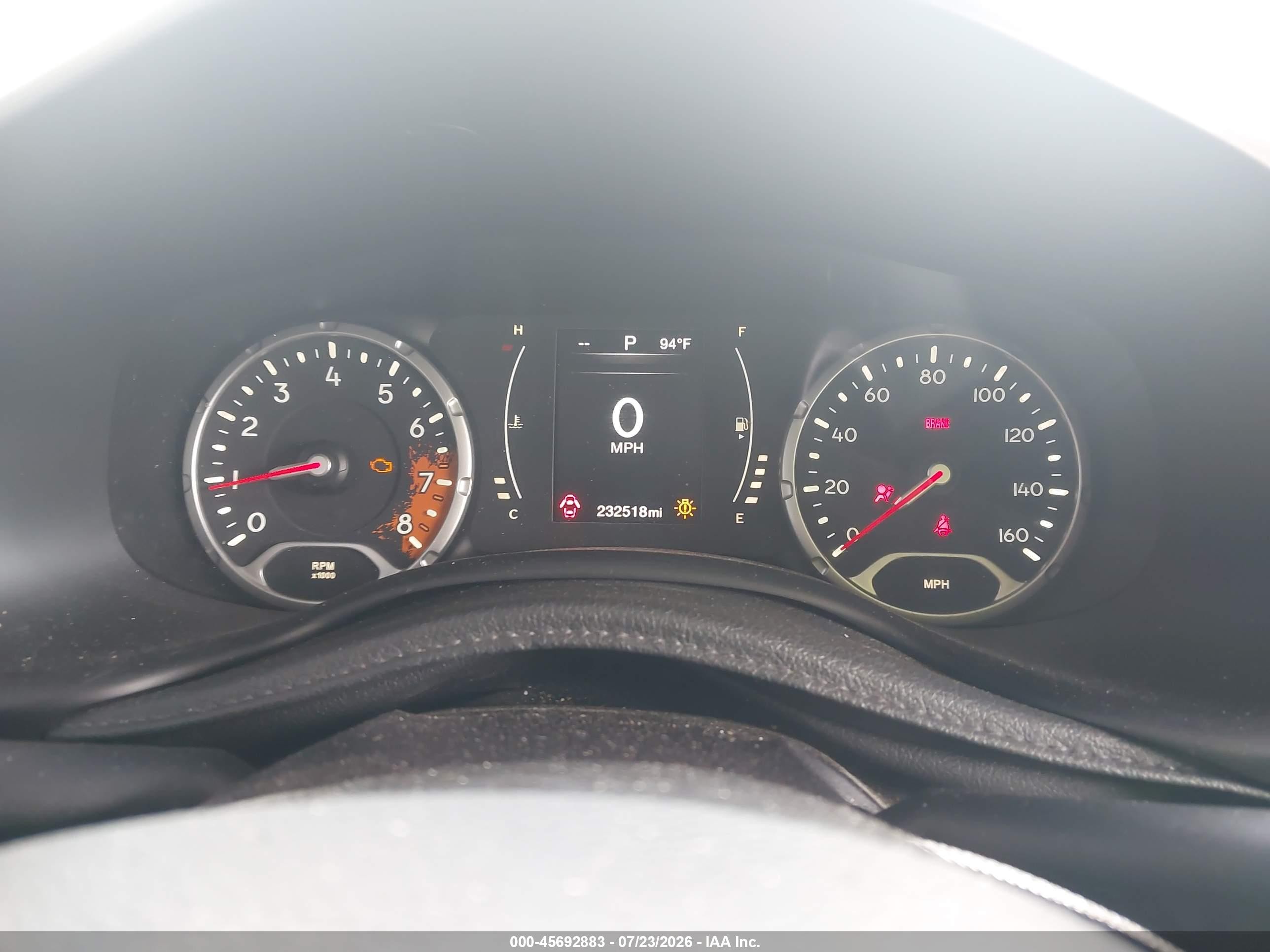 2015 Jeep Renegade Latitude Silver vin: ZACCJABT9FPC36737