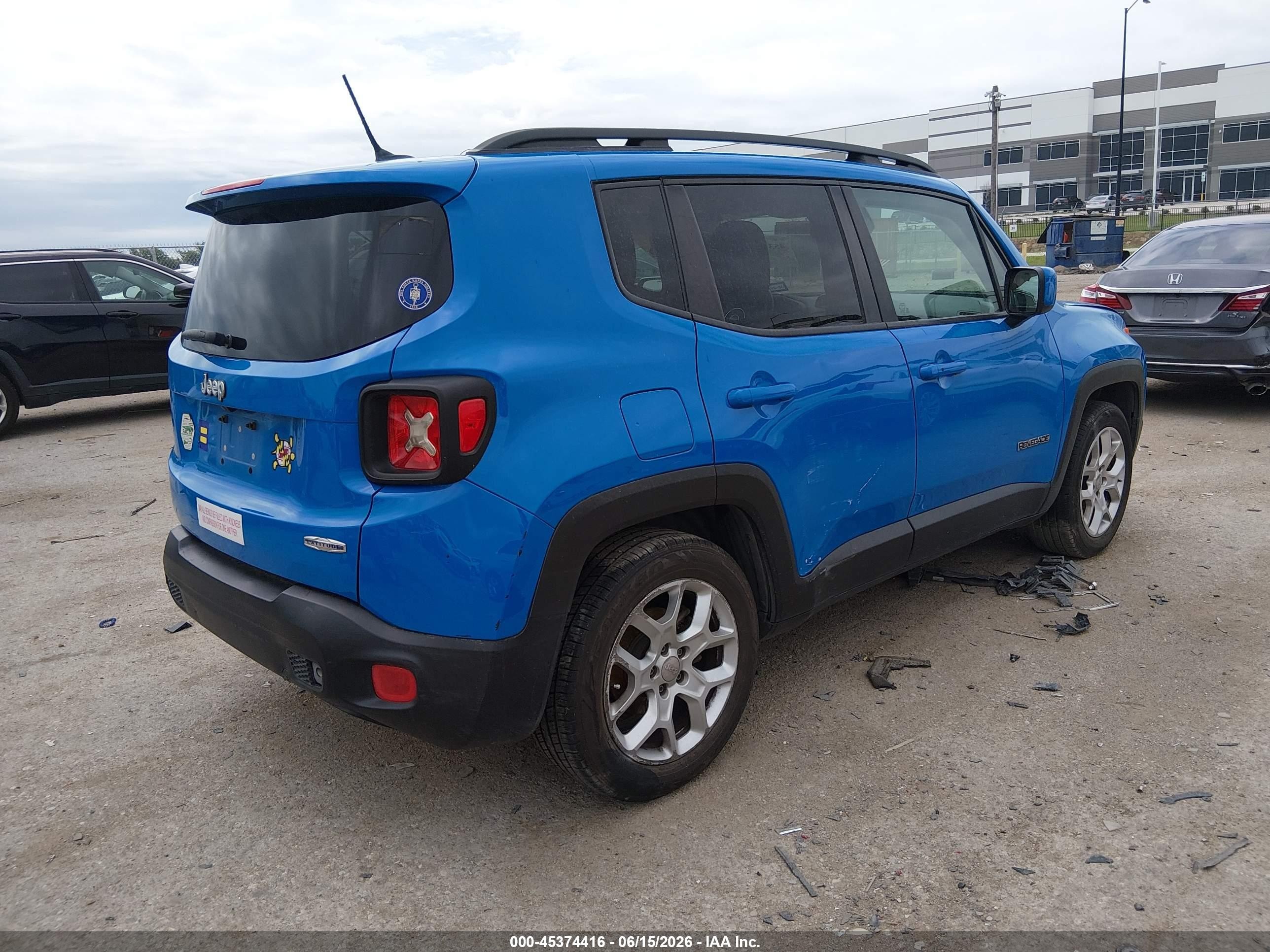 2015 Jeep Renegade Latitude Blue vin: ZACCJABTXFPB34248