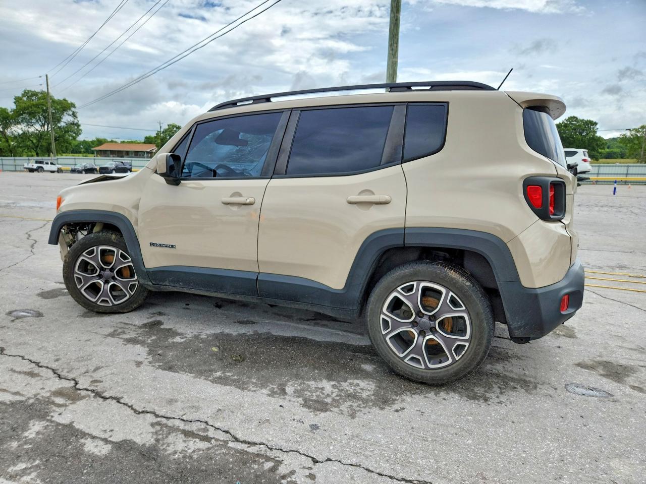 2015 Jeep Renegade Latitude Tan vin: ZACCJABTXFPB35268