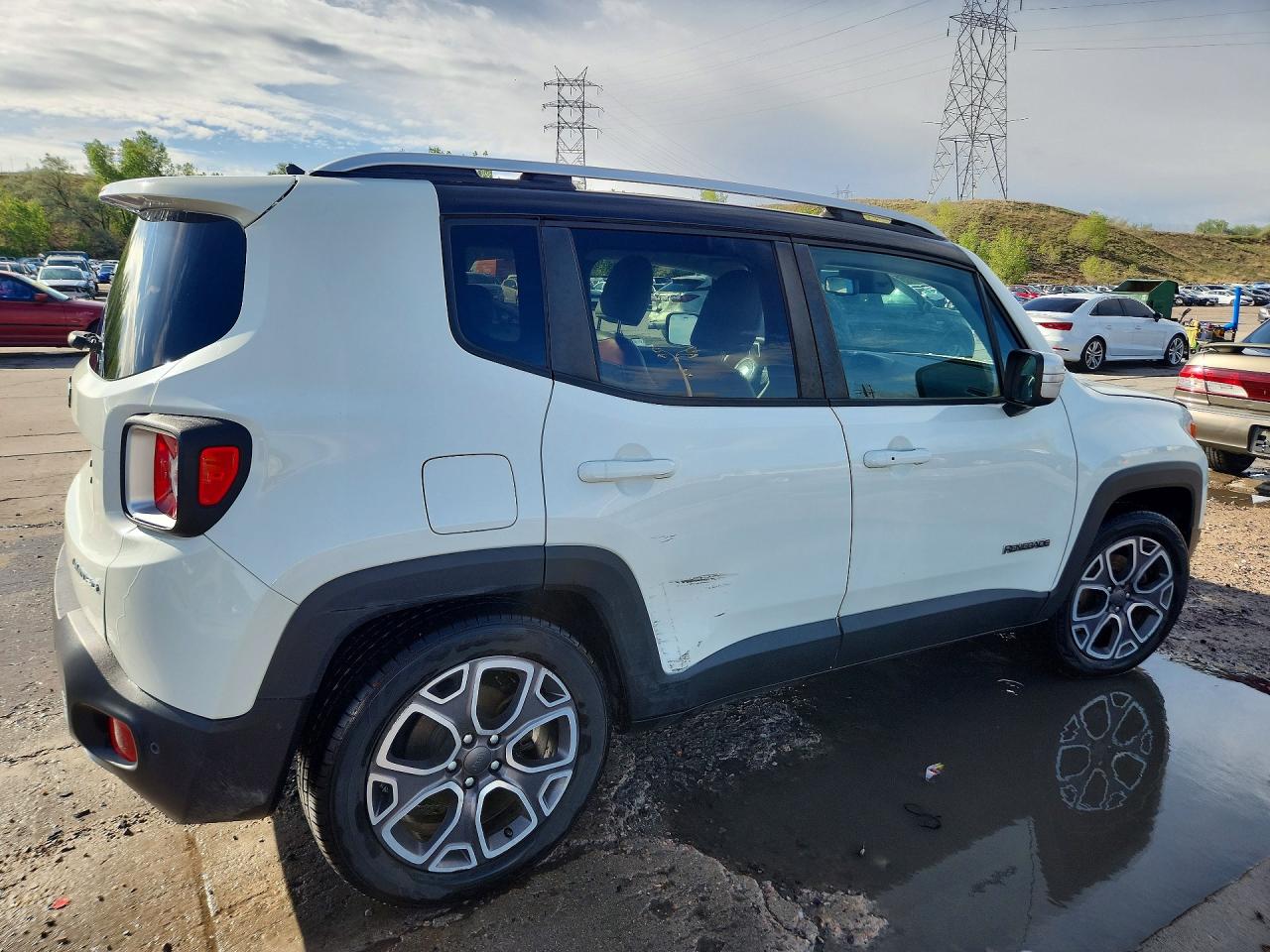 2017 Jeep Renegade Limited White vin: ZACCJADB5HPF13472
