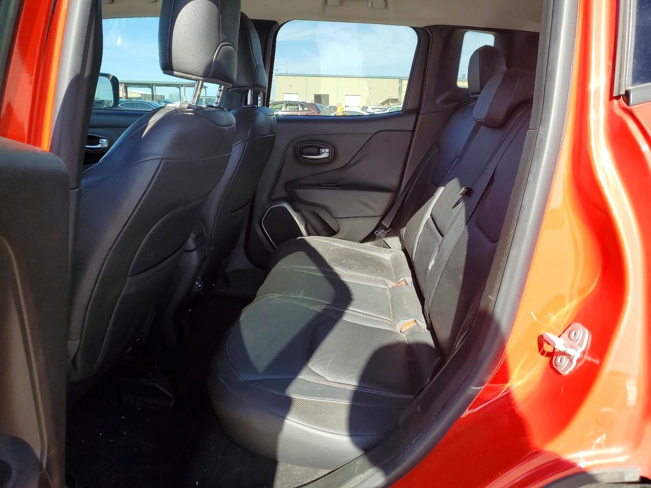2018 Jeep Renegade Limited Red vin: ZACCJADB6JPG97276