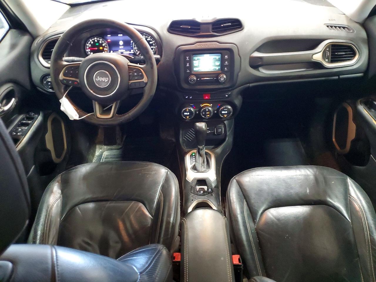 2016 Jeep Renegade Limited Черный vin: ZACCJADT0GPC66031