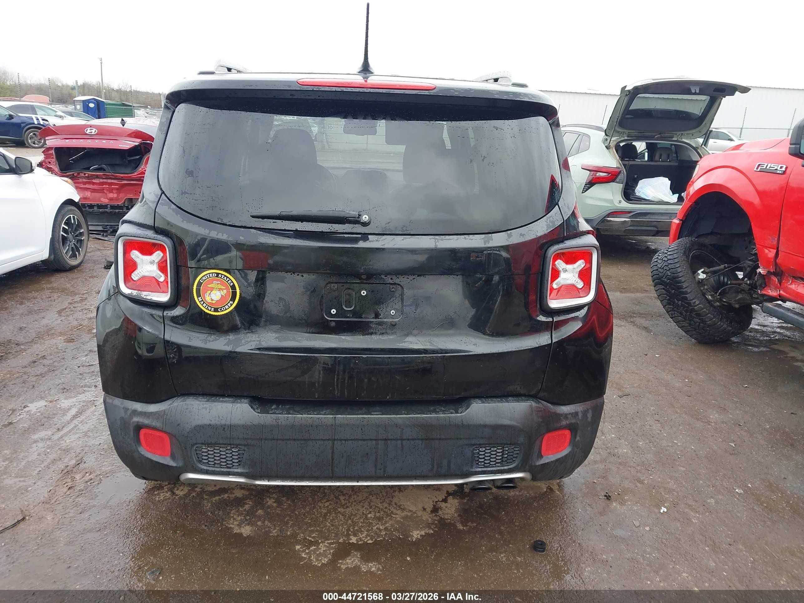 2015 Jeep Renegade Limited Black vin: ZACCJADT4FPC14738