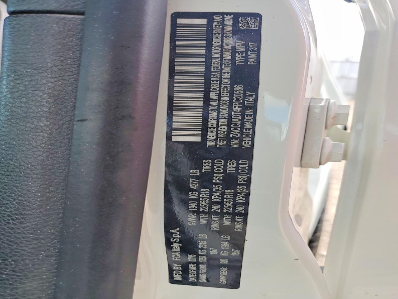 2015 Jeep Renegade Limited White vin: ZACCJADT4FPC20586
