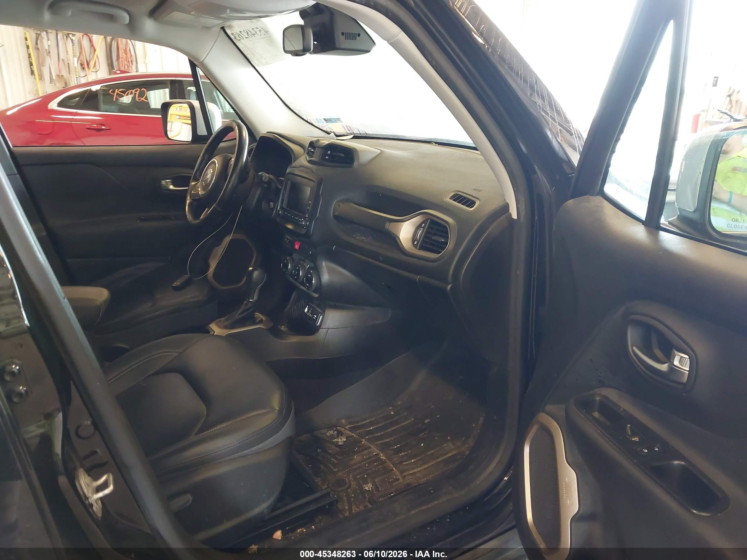 2015 Jeep Renegade Limited Black vin: ZACCJADT5FPB24742