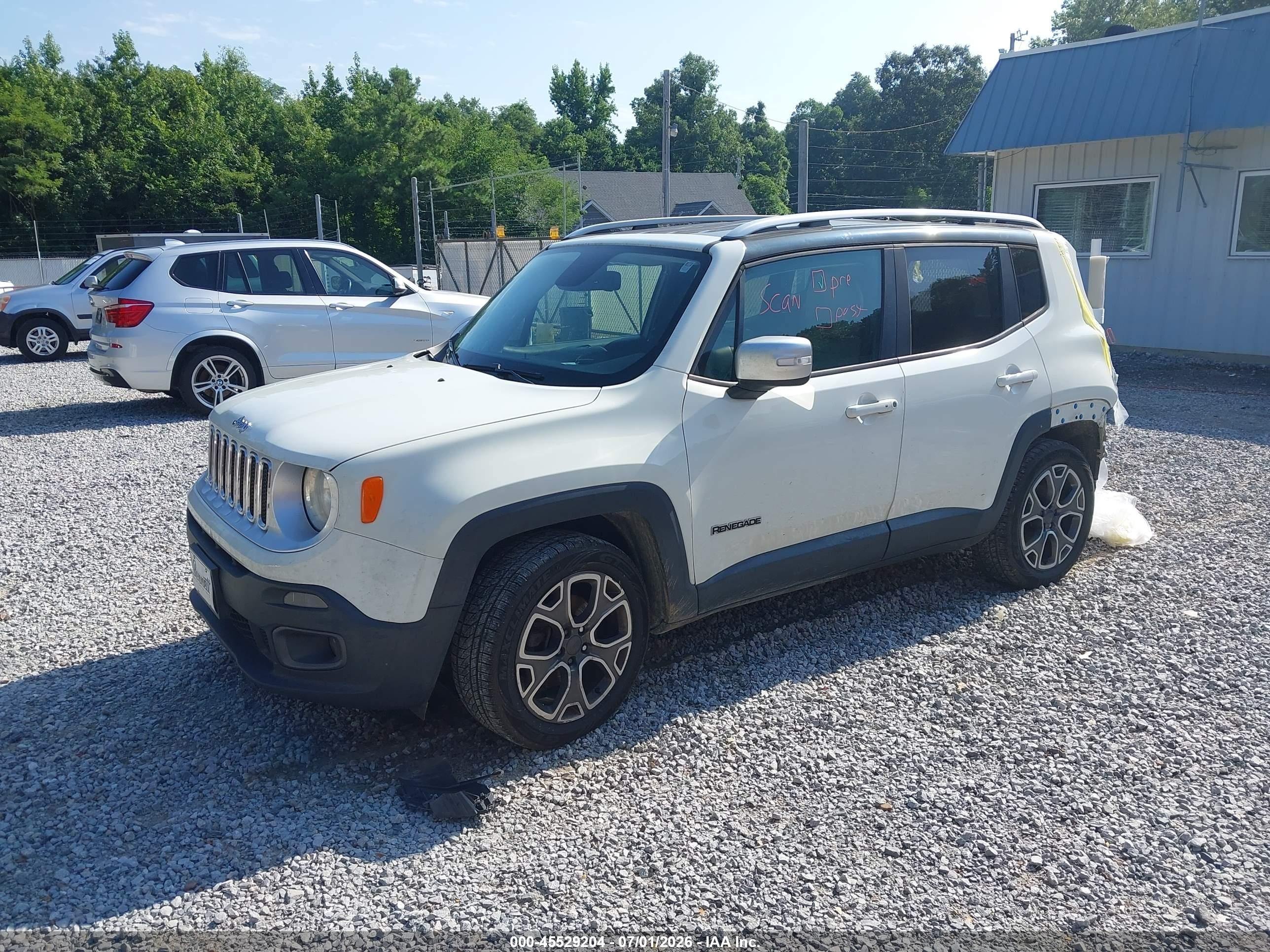 2016 Jeep Renegade Limited Белый vin: ZACCJADT8GPD71836