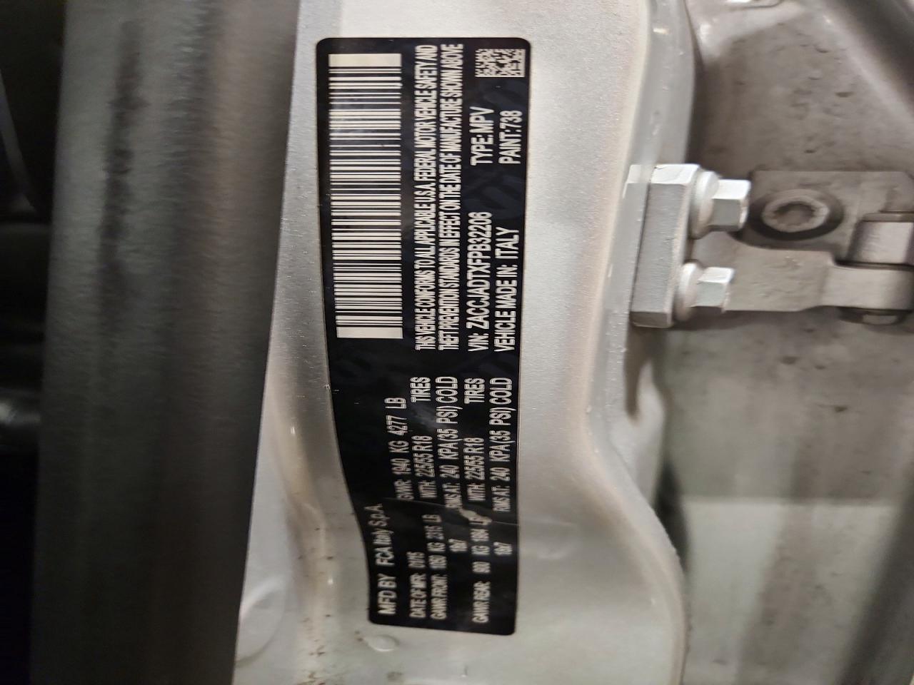 2015 Jeep Renegade Limited Silver vin: ZACCJADTXFPB32206
