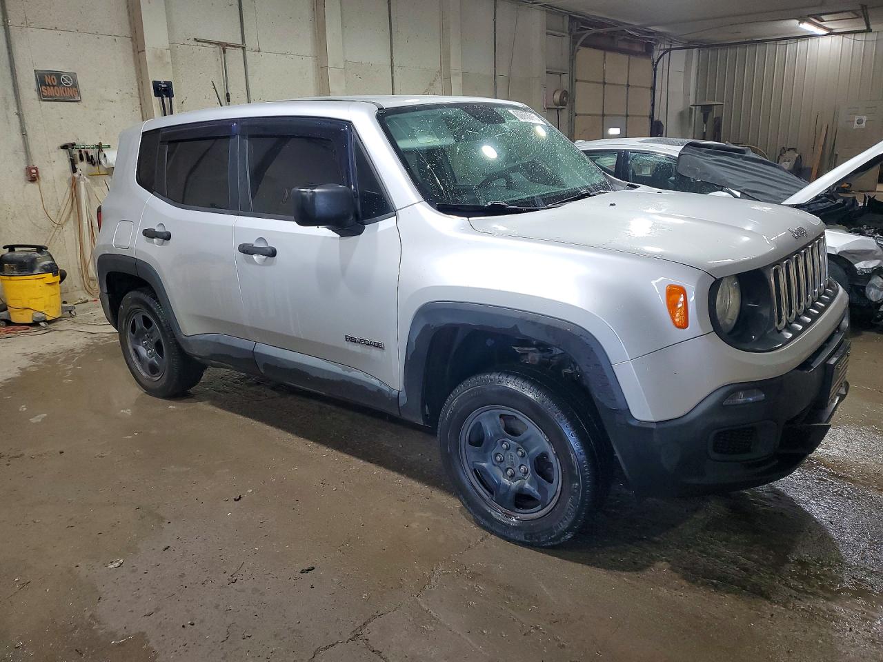 2017 Jeep Renegade Sport Silver vin: ZACCJBAB1HPG35157