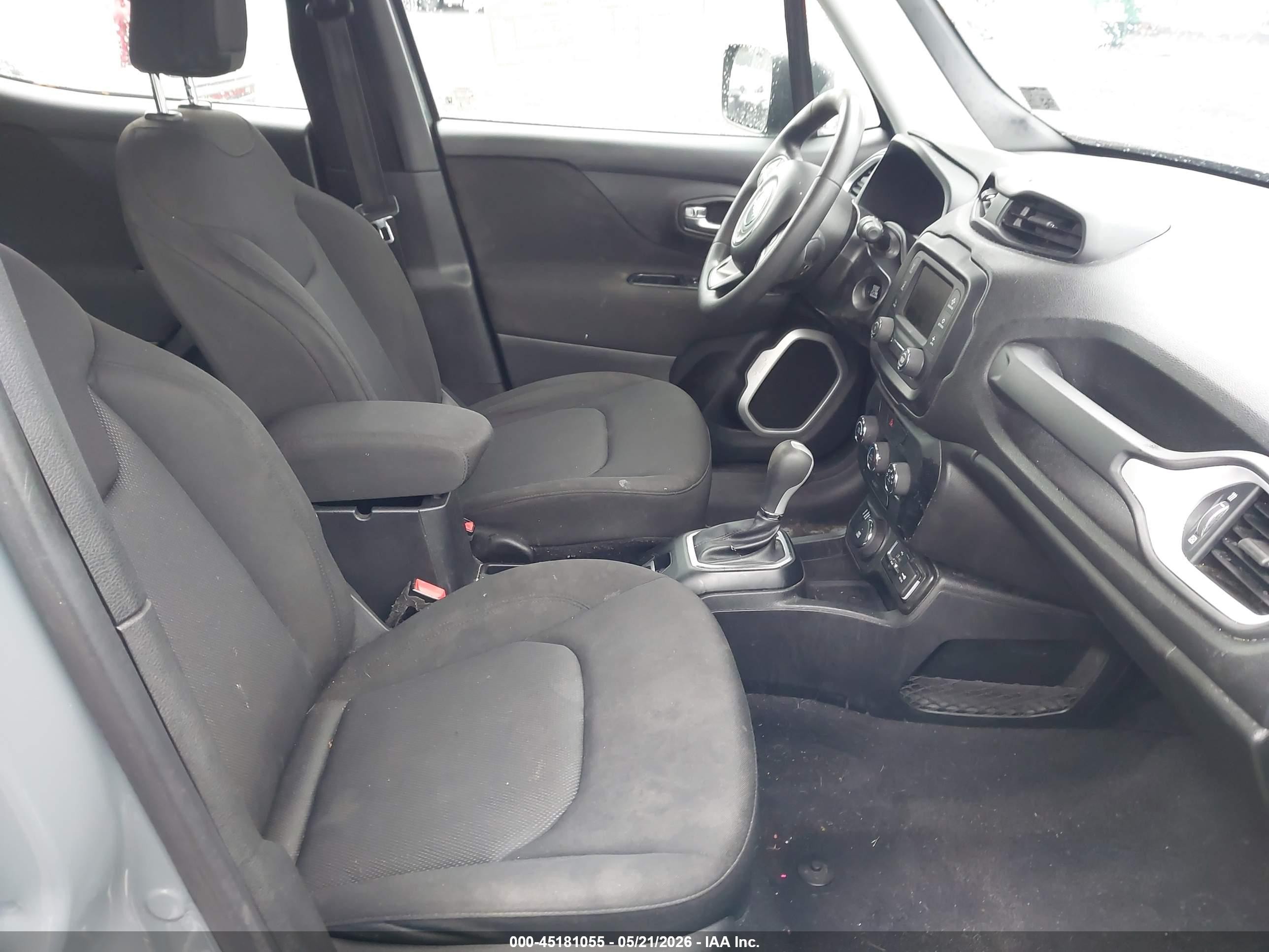 2018 Jeep Renegade Sport 4x4 Gray vin: ZACCJBAB3JPH11130