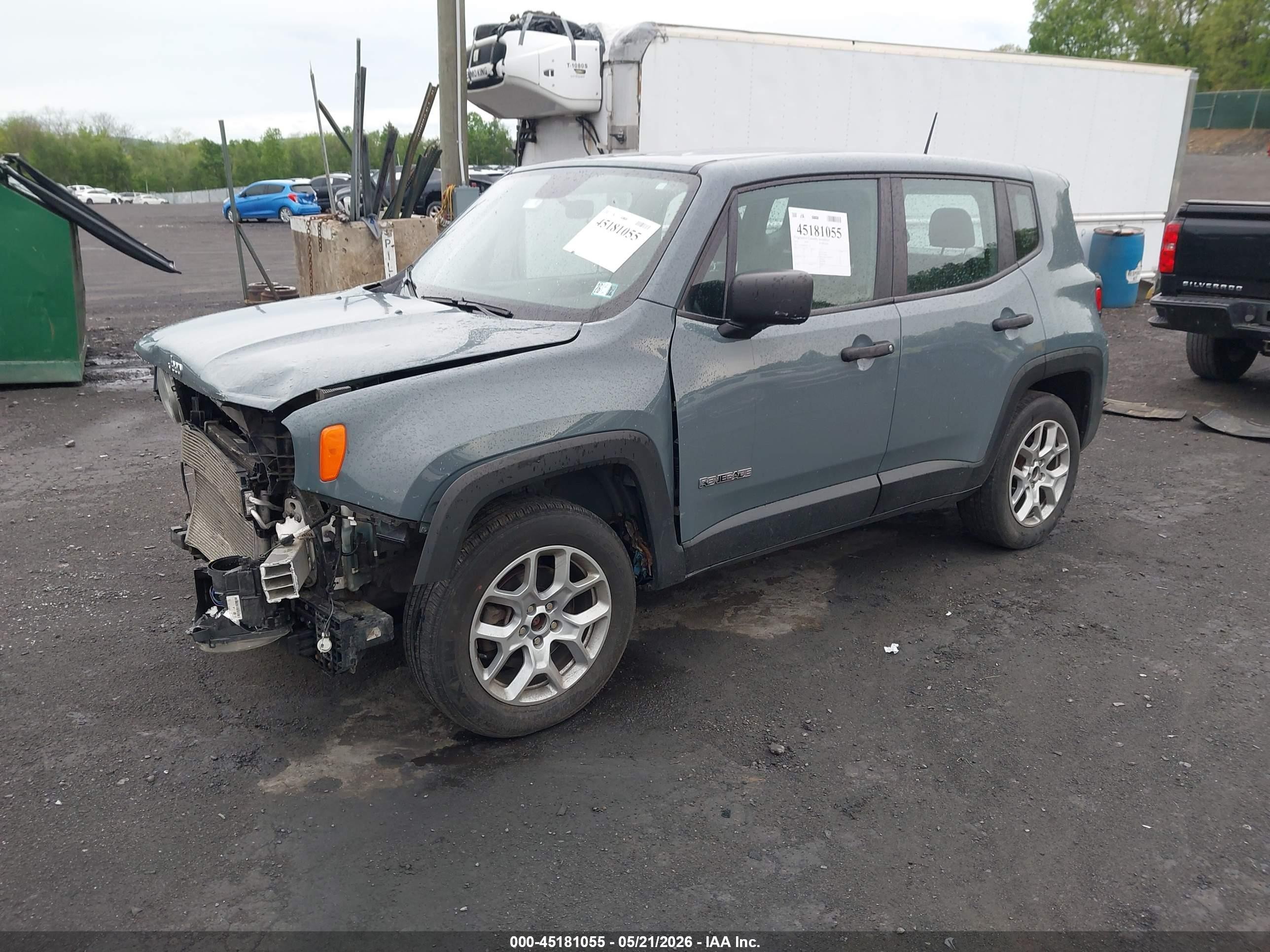 2018 Jeep Renegade Sport 4x4 Gray vin: ZACCJBAB3JPH11130
