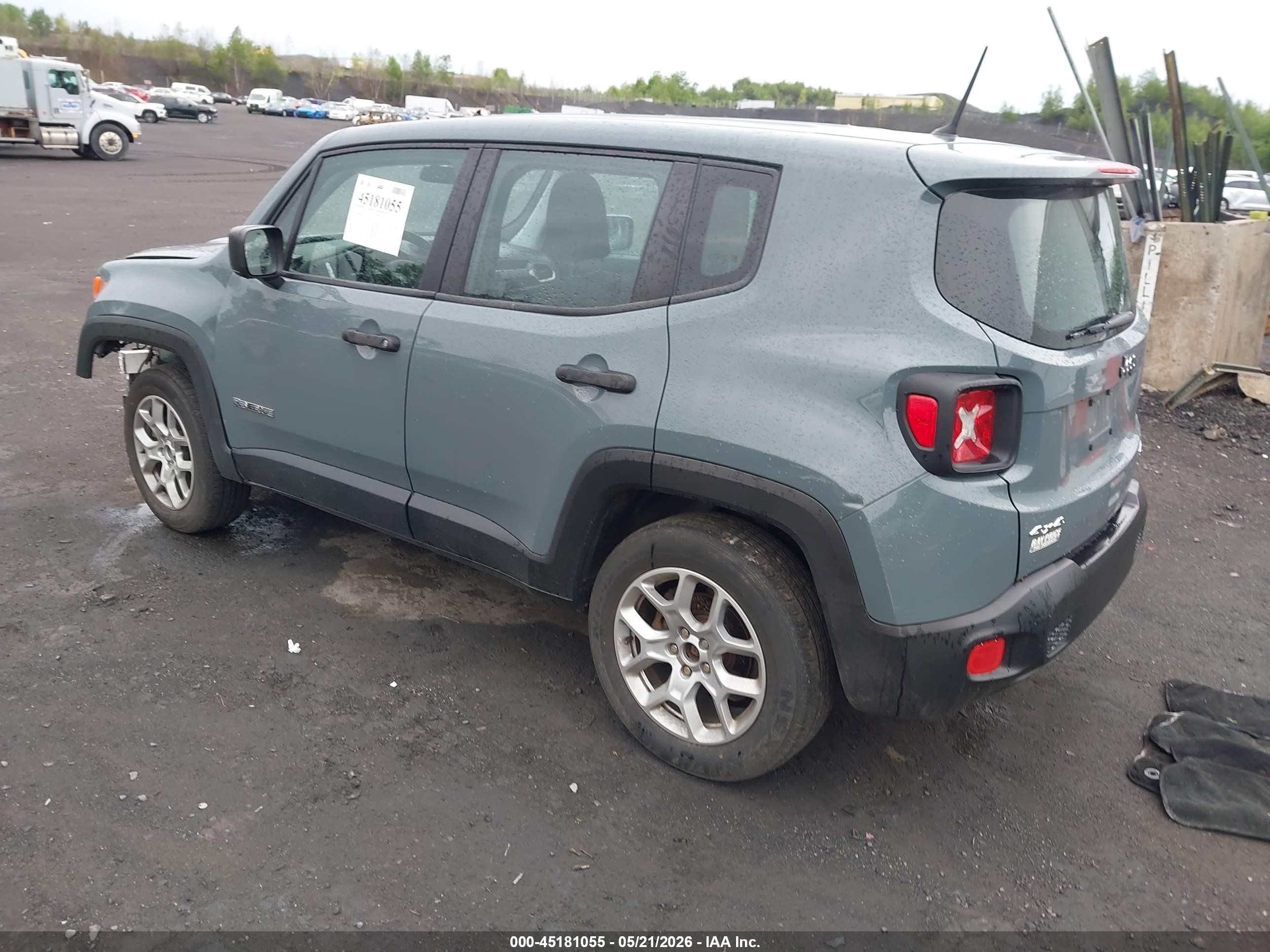 2018 Jeep Renegade Sport 4x4 Gray vin: ZACCJBAB3JPH11130