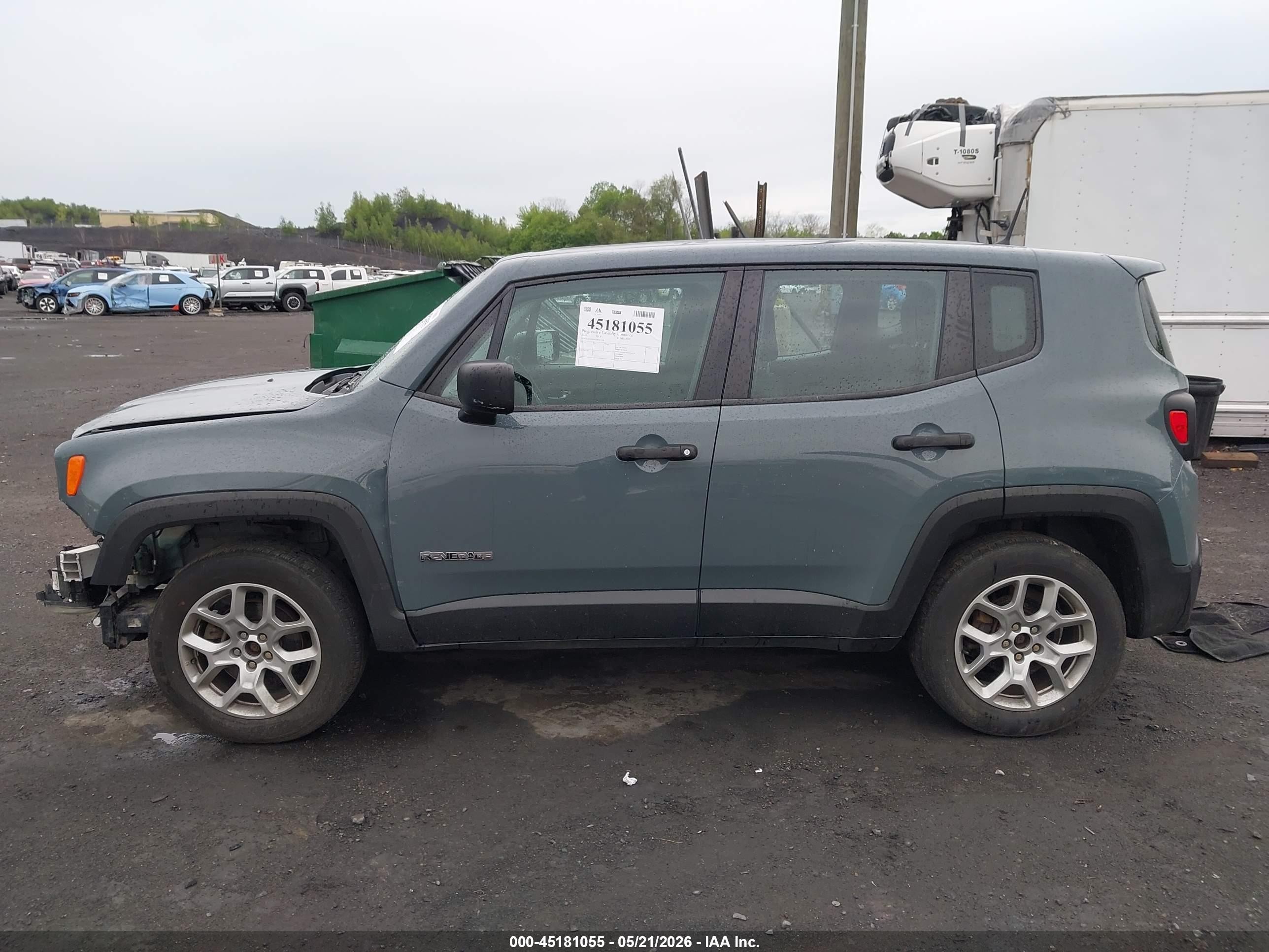 2018 Jeep Renegade Sport 4x4 Gray vin: ZACCJBAB3JPH11130