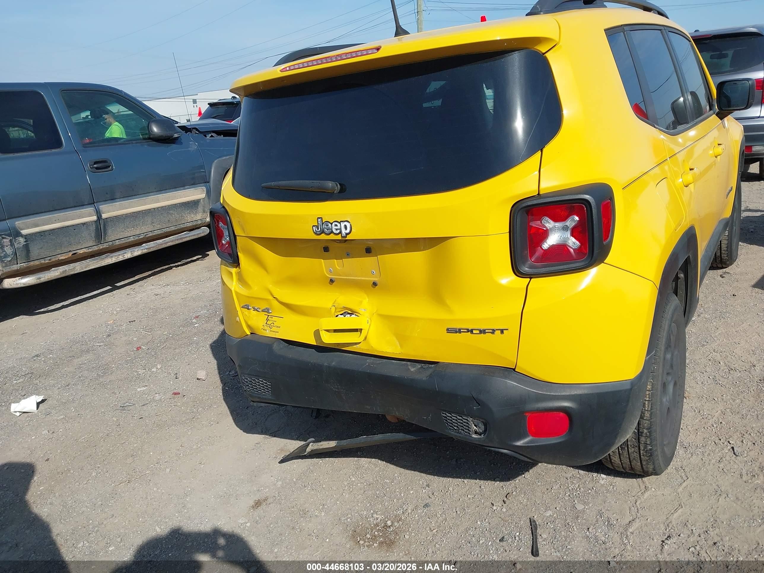 2018 Jeep Renegade Sport 4x4 Yellow vin: ZACCJBAB3JPH50445