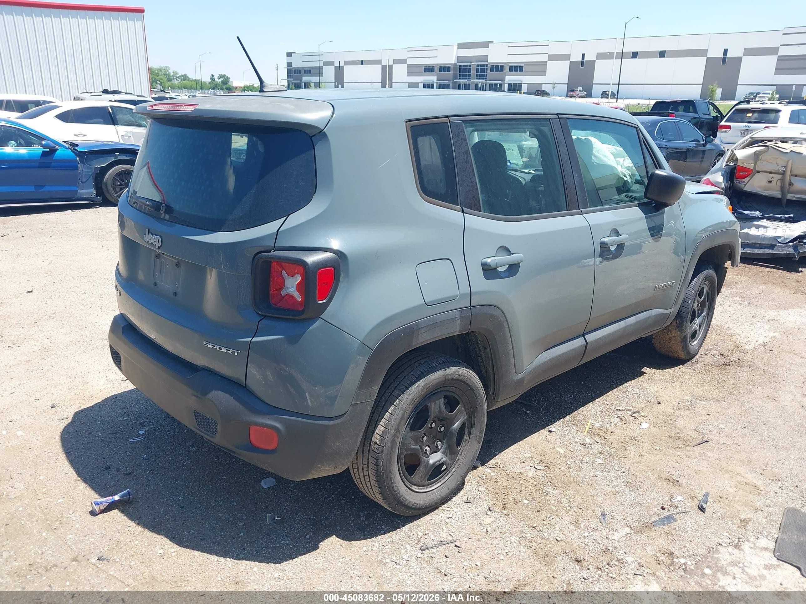 2017 Jeep Renegade Sport 4x4 Gray vin: ZACCJBAB4HPF09388