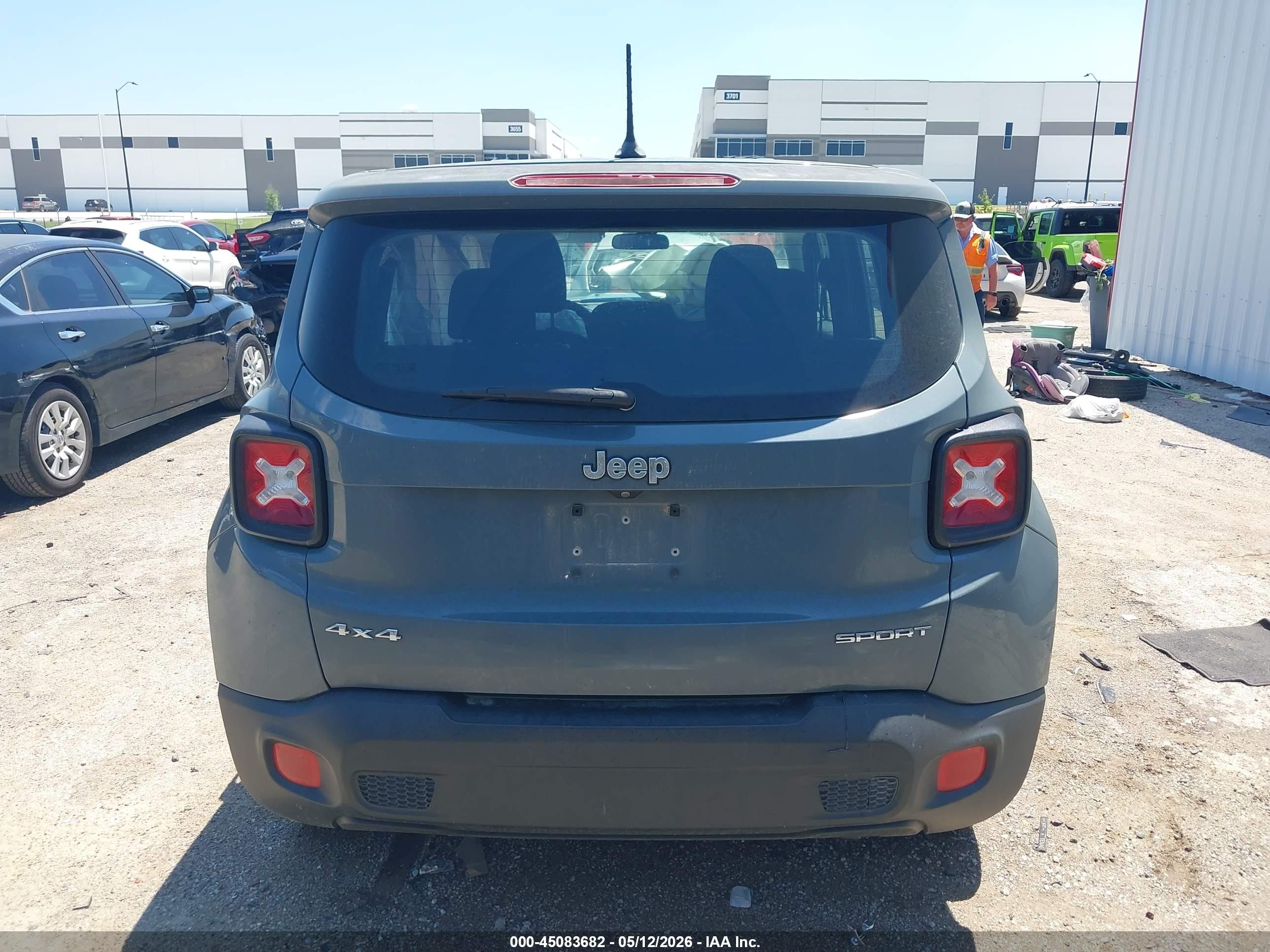 2017 Jeep Renegade Sport 4x4 Gray vin: ZACCJBAB4HPF09388