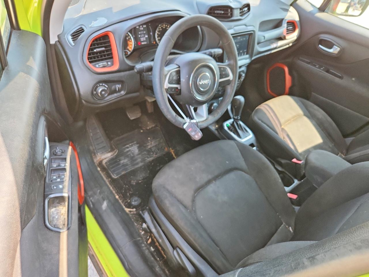 2018 Jeep Renegade Sport Green vin: ZACCJBAB5JPH73094