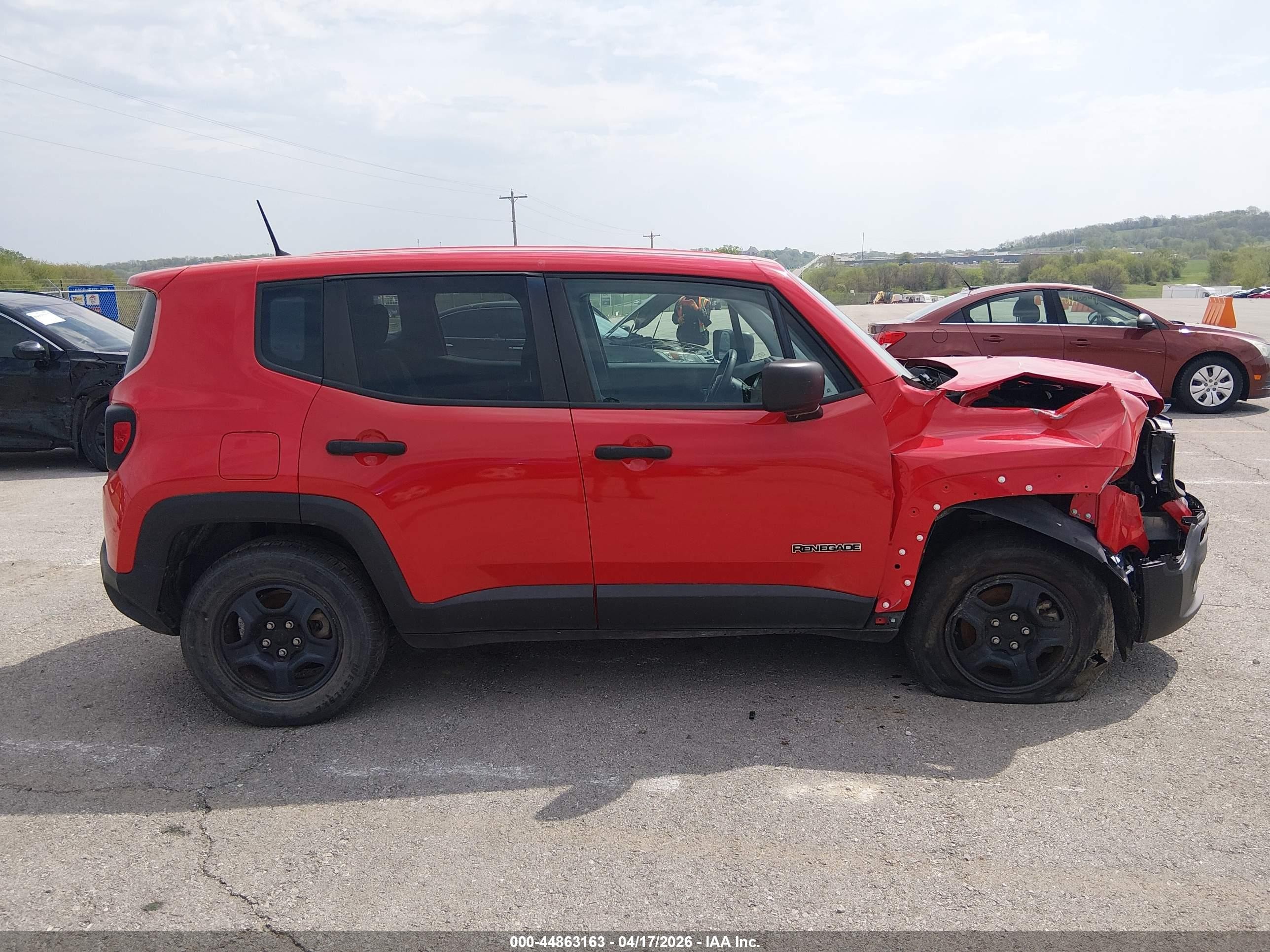 2018 Jeep Renegade Sport 4x4 Красный vin: ZACCJBAB8JPJ58424