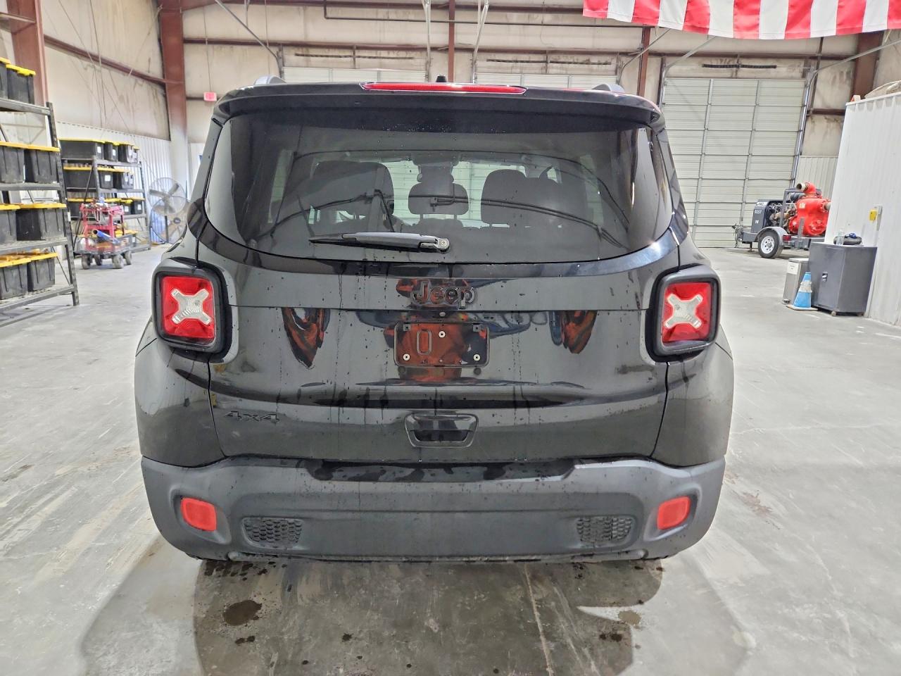 2018 Jeep Renegade Sport Черный vin: ZACCJBAB9JPH35206