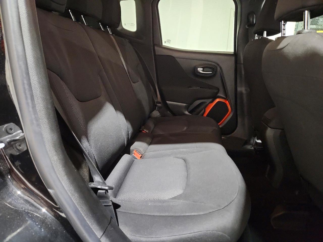 2018 Jeep Renegade Sport Черный vin: ZACCJBAB9JPH35206