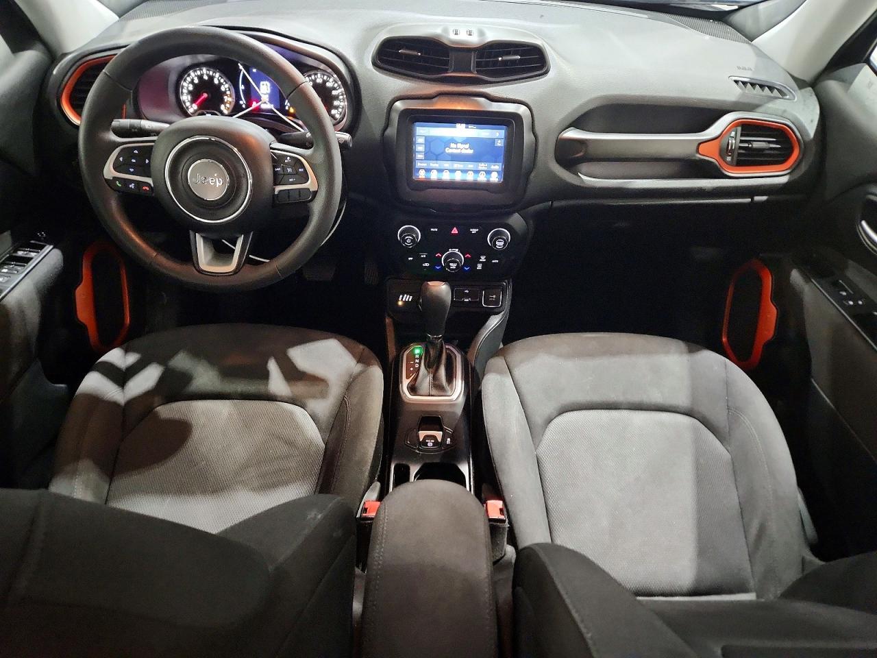 2018 Jeep Renegade Sport Черный vin: ZACCJBAB9JPH35206