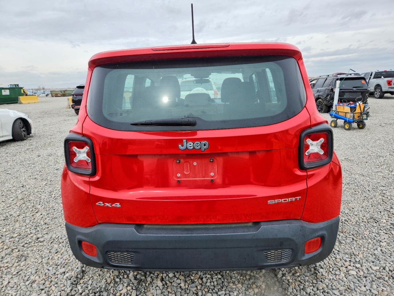2015 Jeep Renegade Sport Red vin: ZACCJBAH0FPB71505