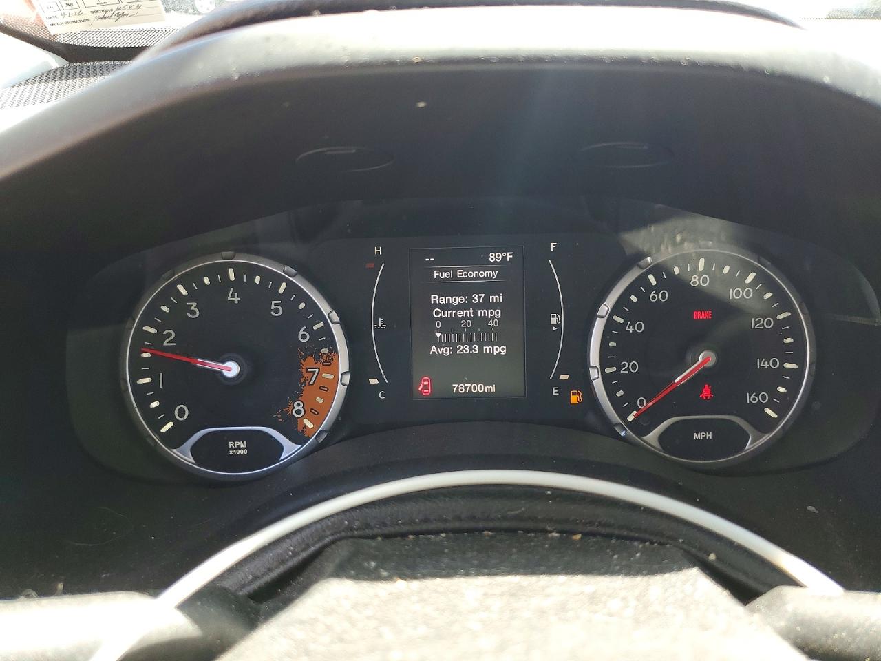 2015 Jeep Renegade Sport Orange vin: ZACCJBAHXFPC02910