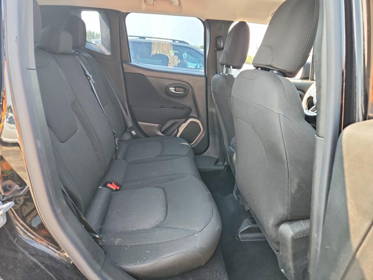 2015 Jeep Renegade Sport Black vin: ZACCJBAT0FPB52825