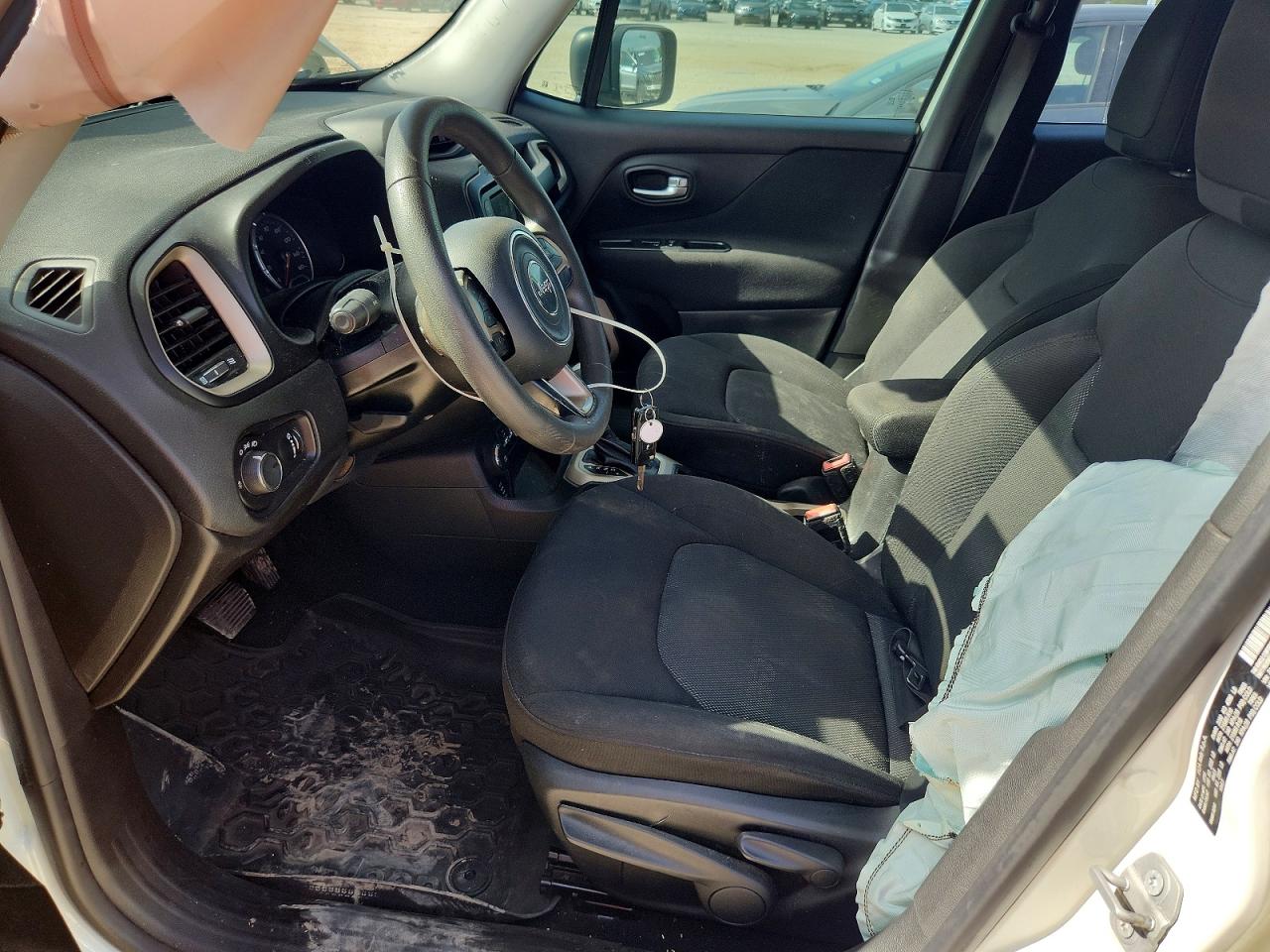 2015 Jeep Renegade Sport White vin: ZACCJBAT7FPC19720