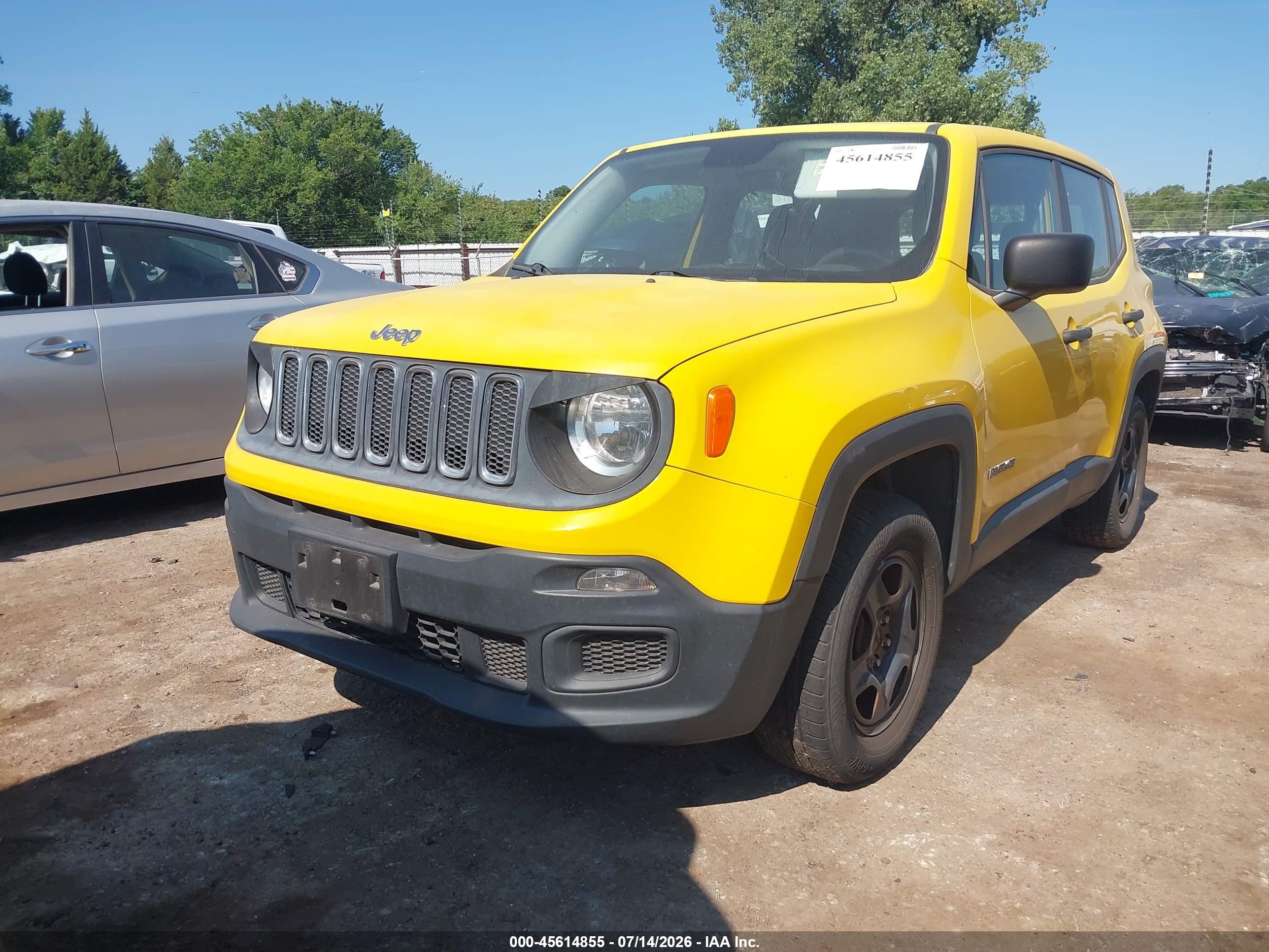 2015 Jeep Renegade Sport Yellow vin: ZACCJBAT8FPC13585