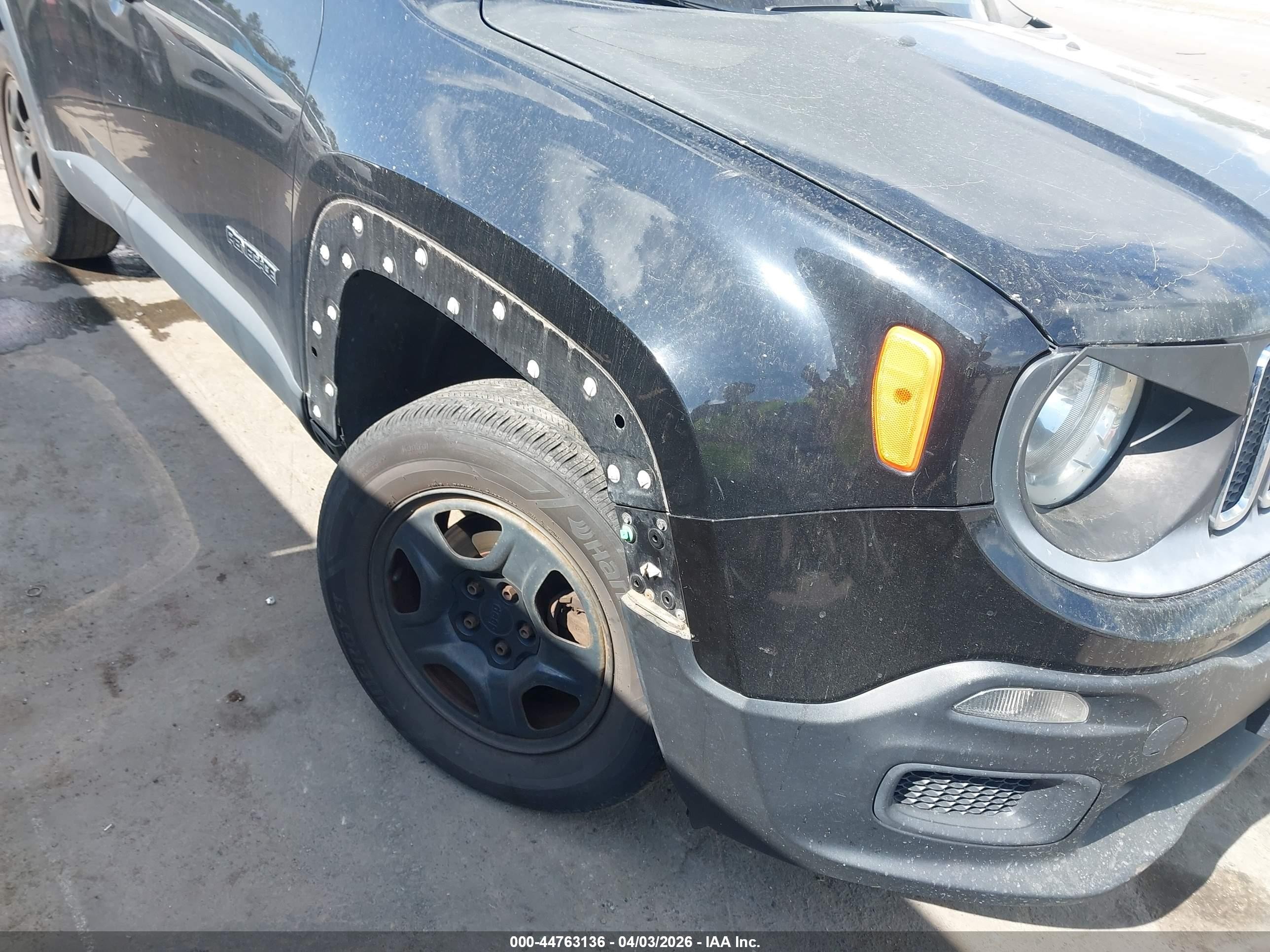 2015 Jeep Renegade Sport Black vin: ZACCJBAT9FPC20108