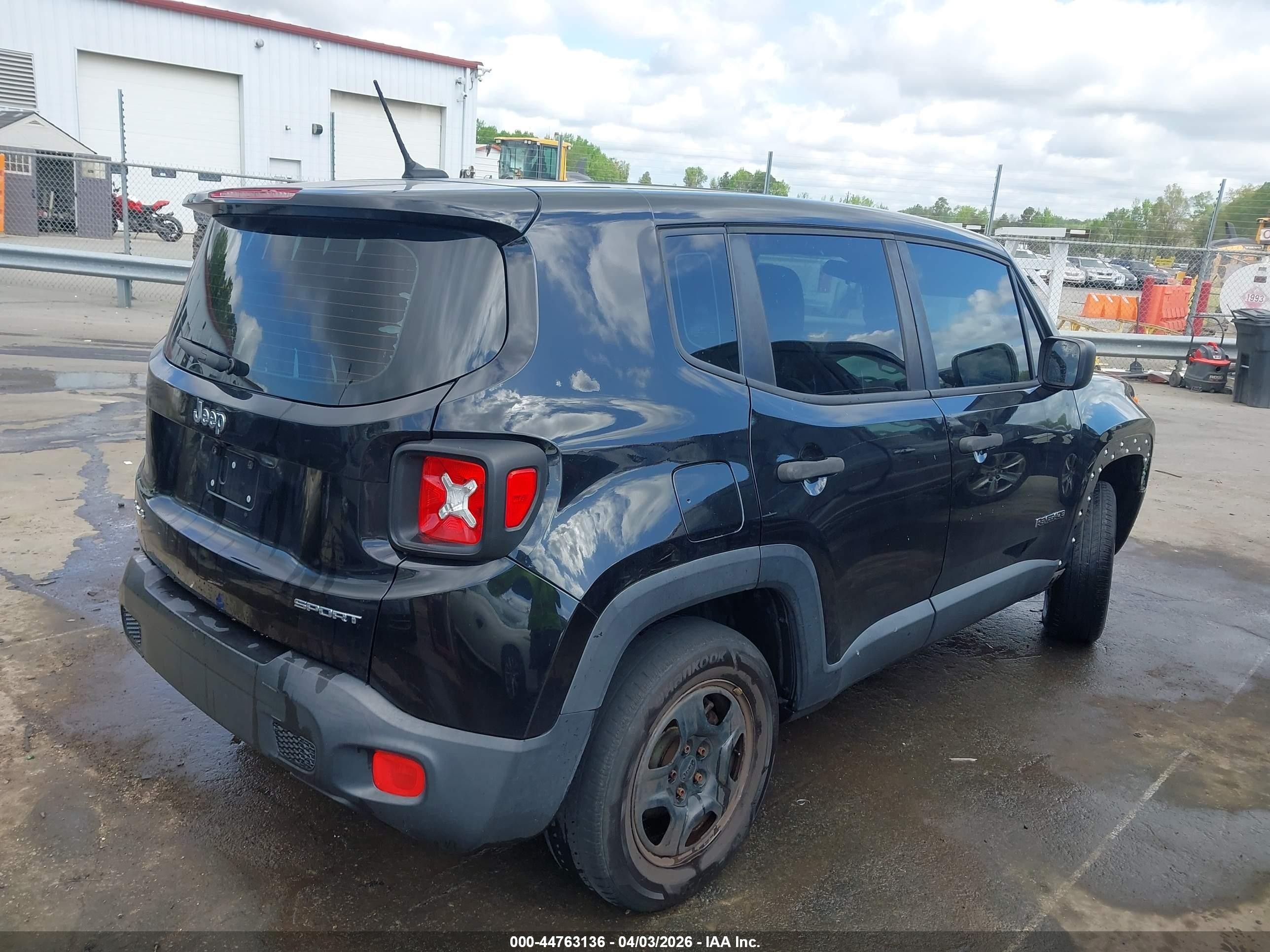 2015 Jeep Renegade Sport Black vin: ZACCJBAT9FPC20108